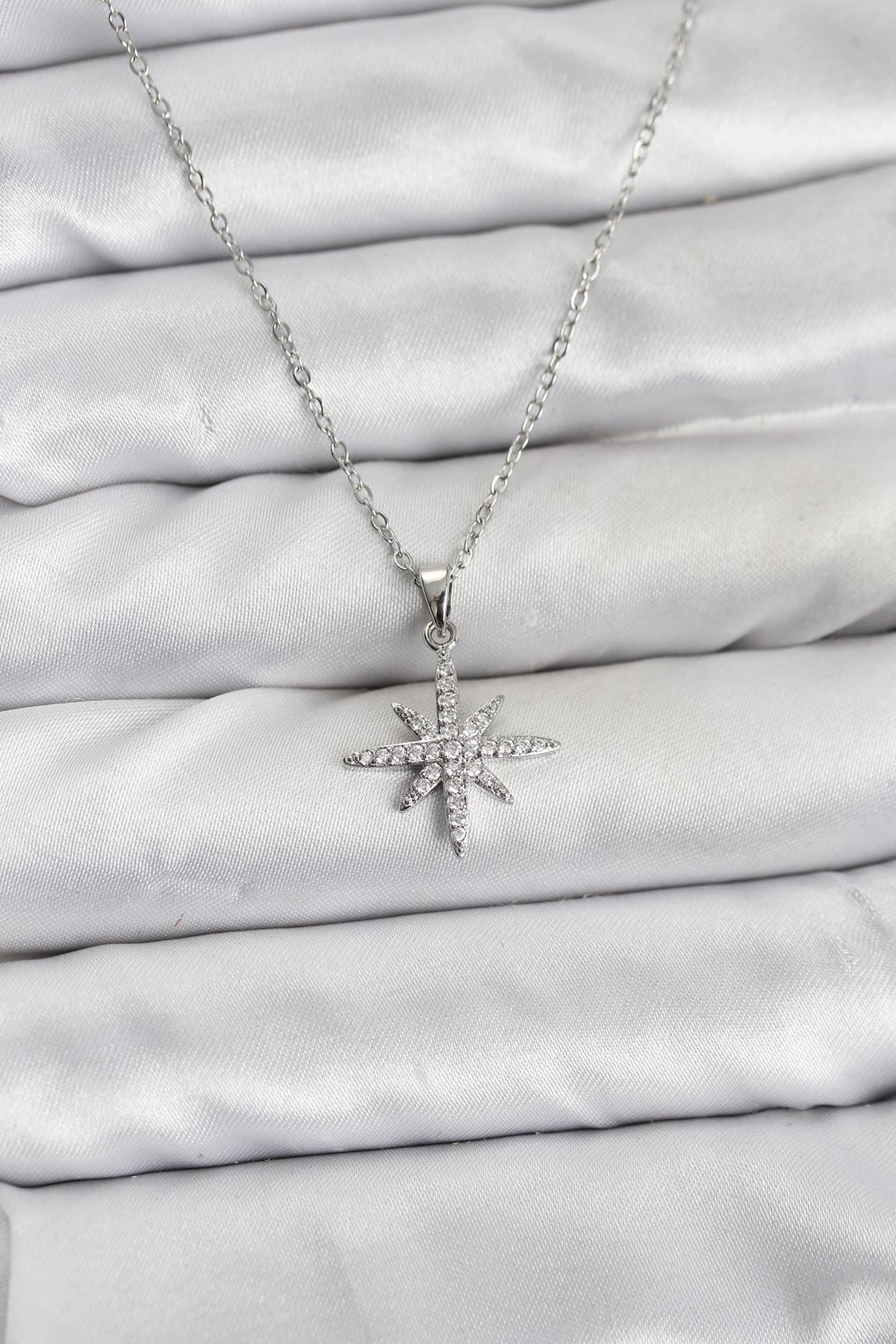 316L Çelik Zincir Gümüş Renk Kutup Yıldızı Model Zirkon Taşlı Kadın Kolye - Lisinya