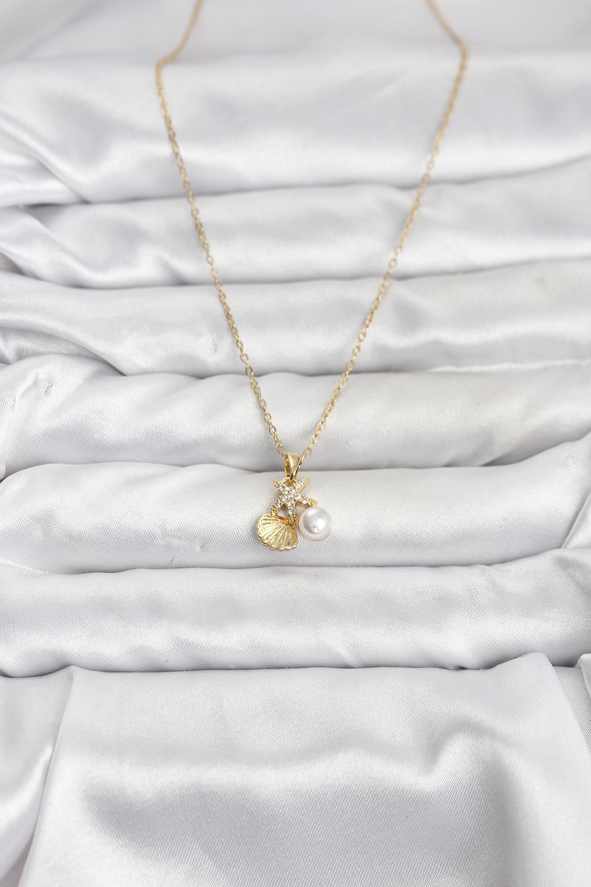 316L Çelik Zincir Gold Renk Deniz Kabuğu ve Deniz Yıldızı Model Zirkon Taşlı Kadın Kolye - Lisinya