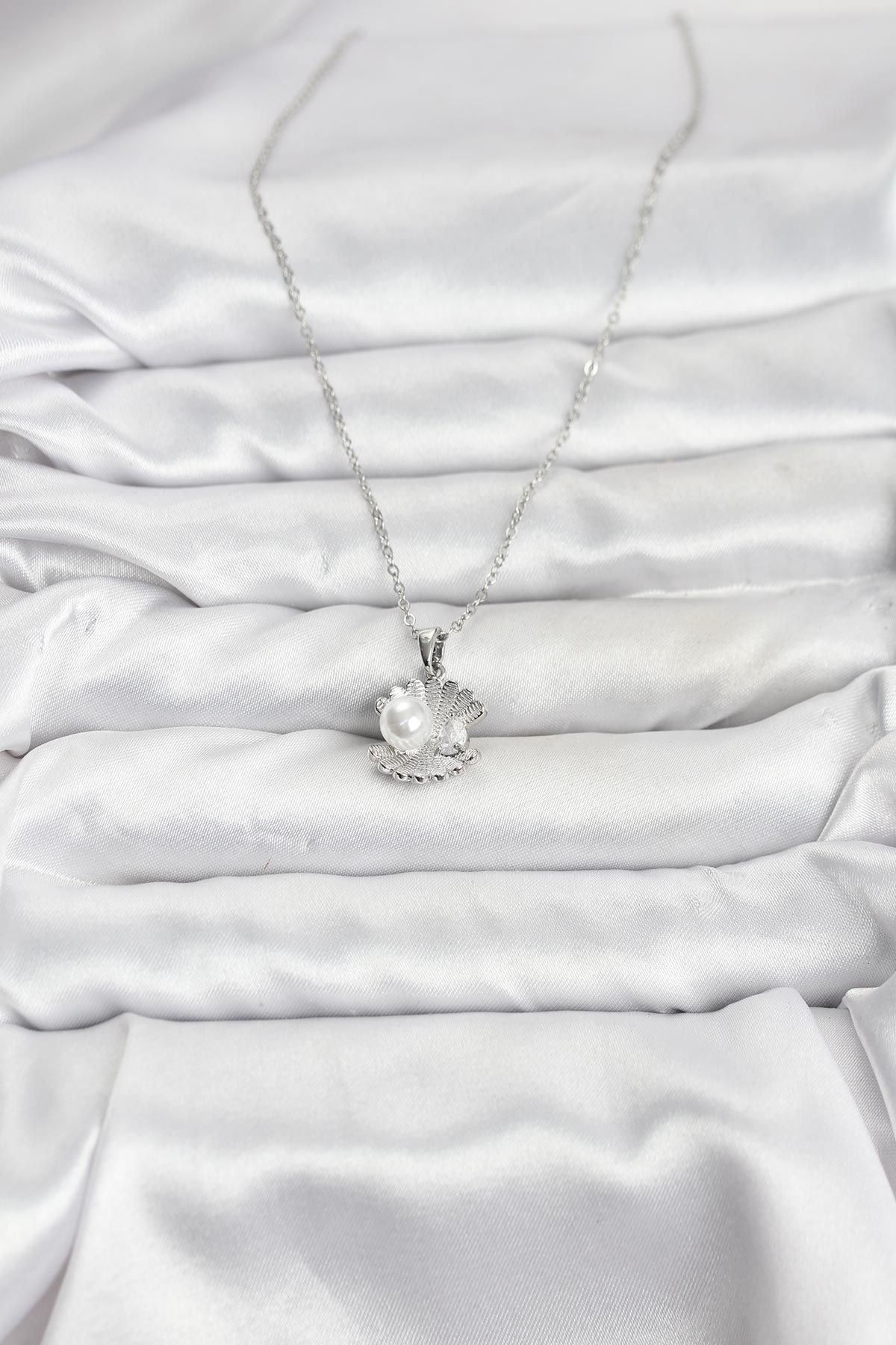 316L Çelik Zincir Gümüş Renk İstiridye İnci Model Zirkon Taşlı Kadın Kolye - Lisinya