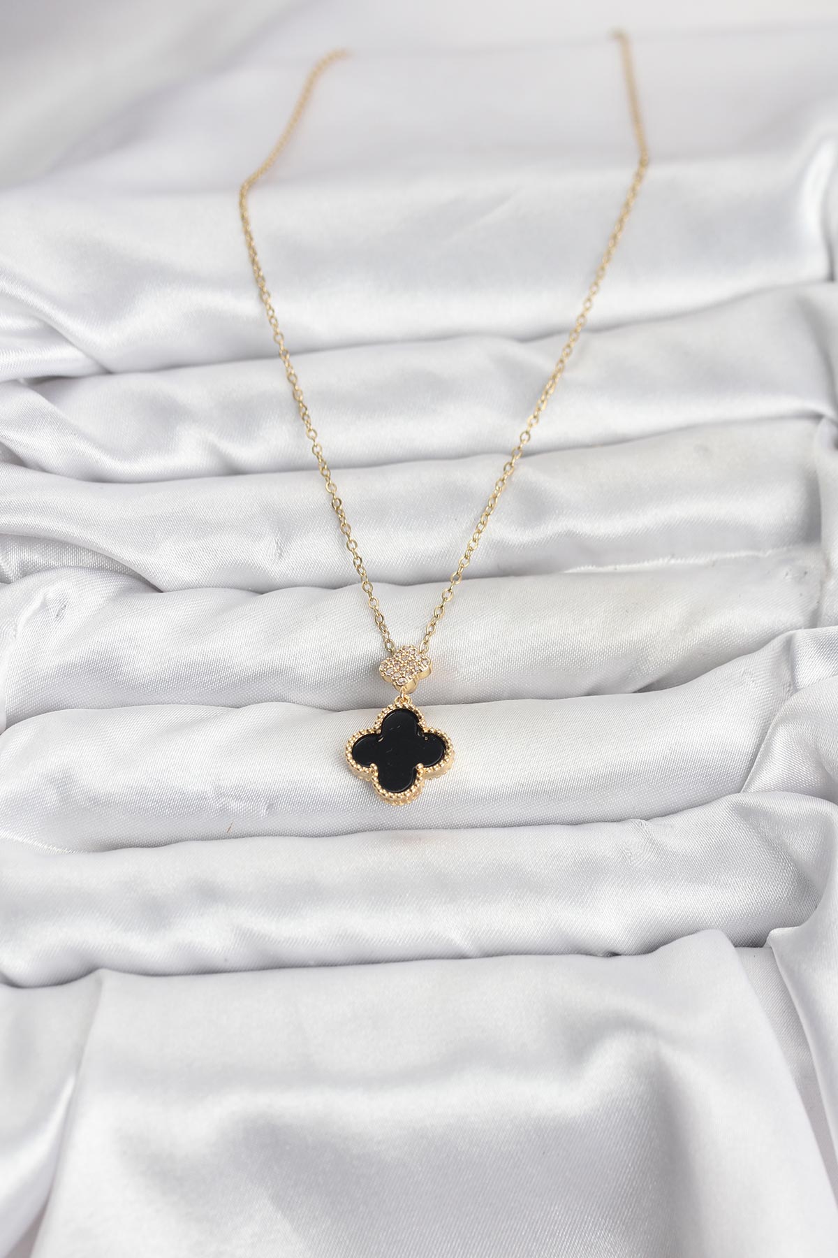 316L Çelik Zincir Gold Renk Yonca Model Zirkon Taşlı Kadın Kolye - Lisinya