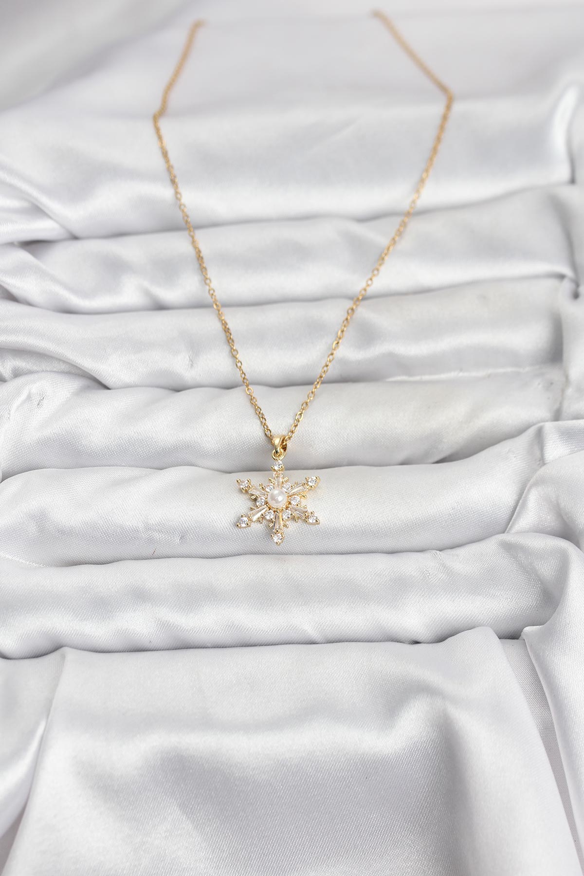 316L Çelik Zincir Gold Renk Kar Tanesi Model Zirkon Taşlı Kadın Kolye - Lisinya