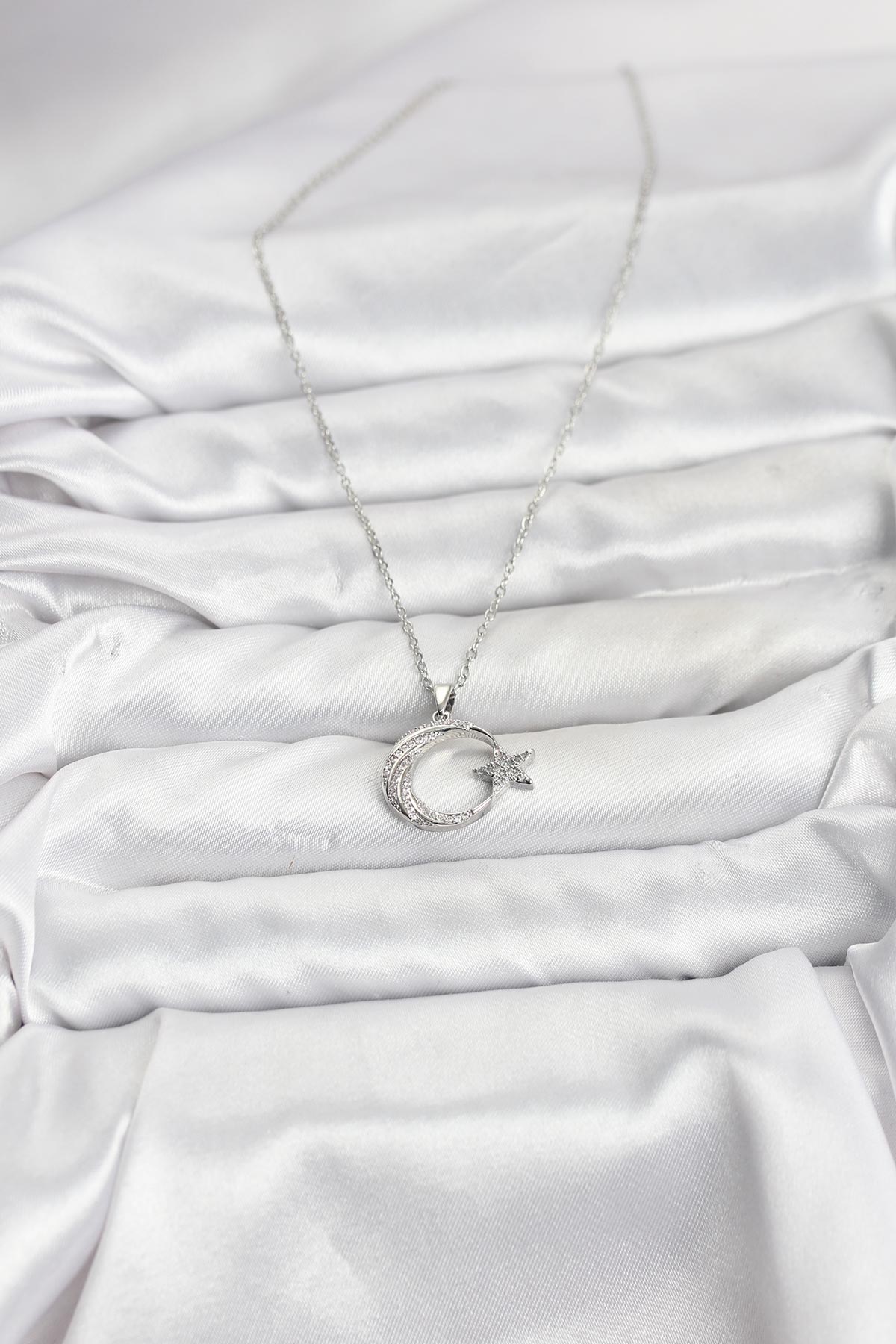 316L Çelik Zincir Gümüş Renk Ay Yıldız Model Zirkon Taşlı Kadın Kolye - Lisinya
