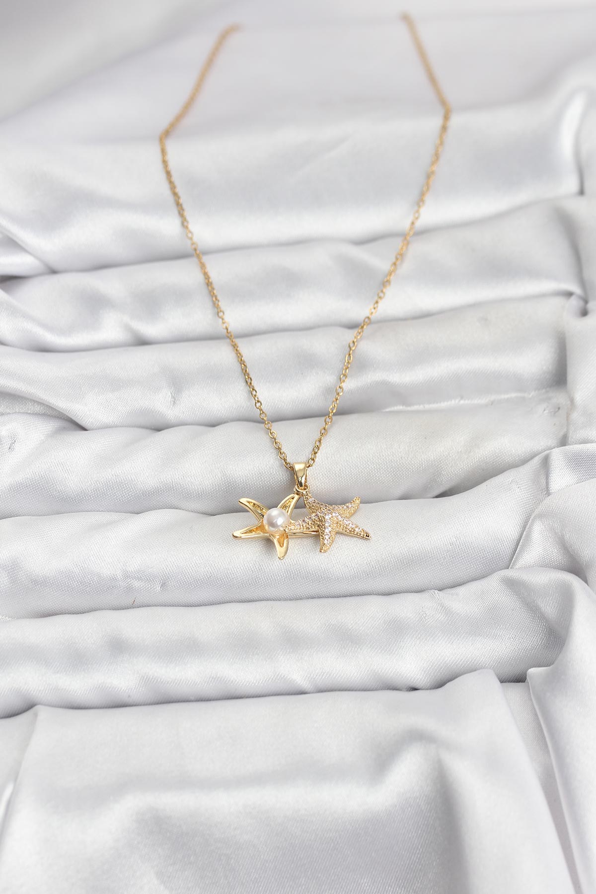 316L Çelik Zincir Gold Renk Deniz Yıldızı Model Zirkon Taşlı Kadın Kolye - Lisinya