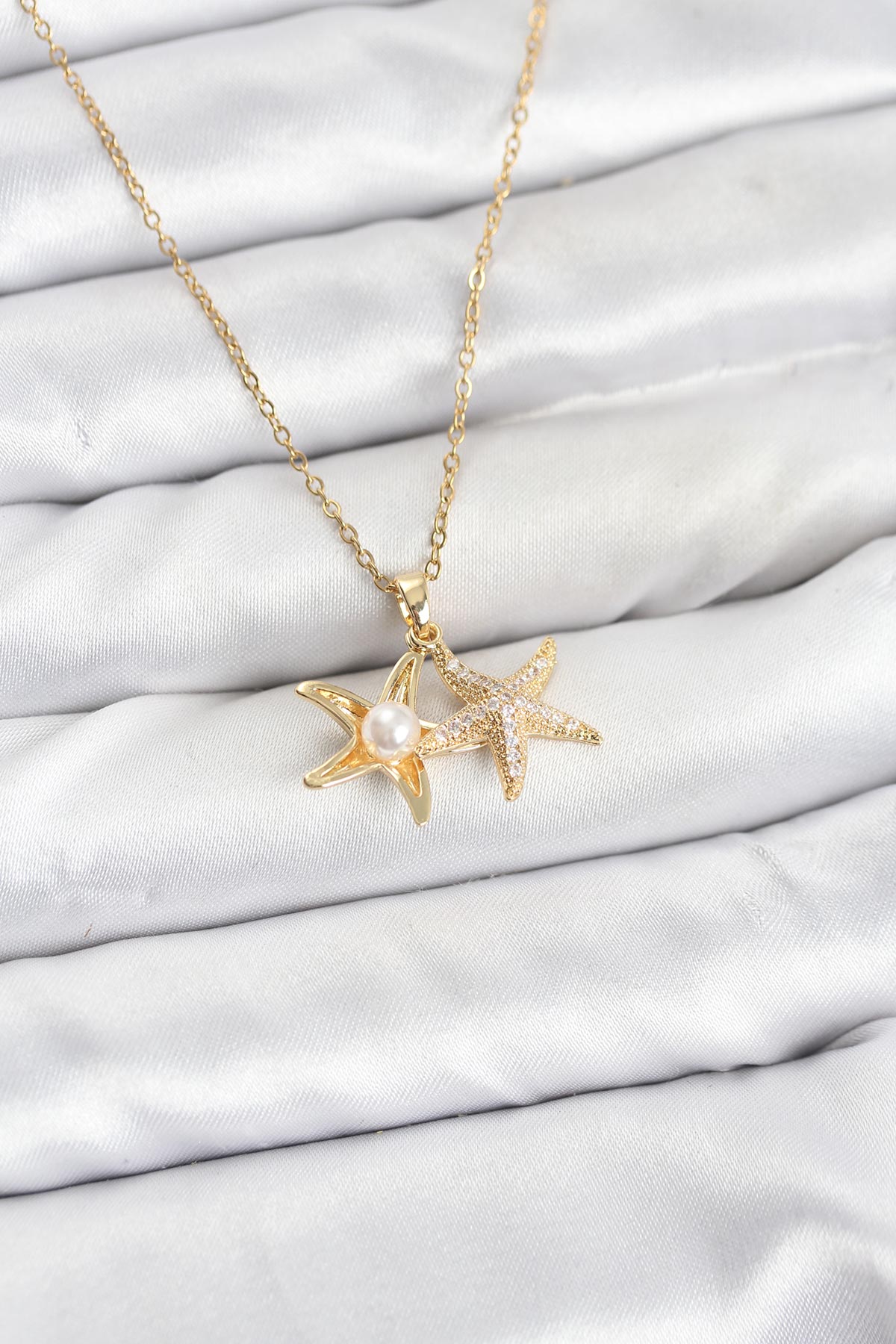 316L Çelik Zincir Gold Renk Deniz Yıldızı Model Zirkon Taşlı Kadın Kolye - Lisinya