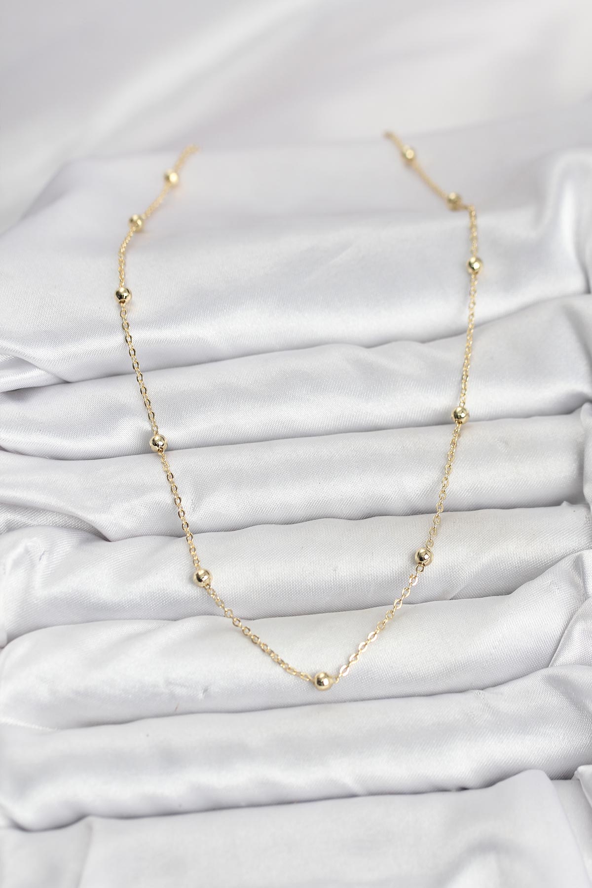 CM Gold Renk Top Zincirli Kadın Kolye - Lisinya