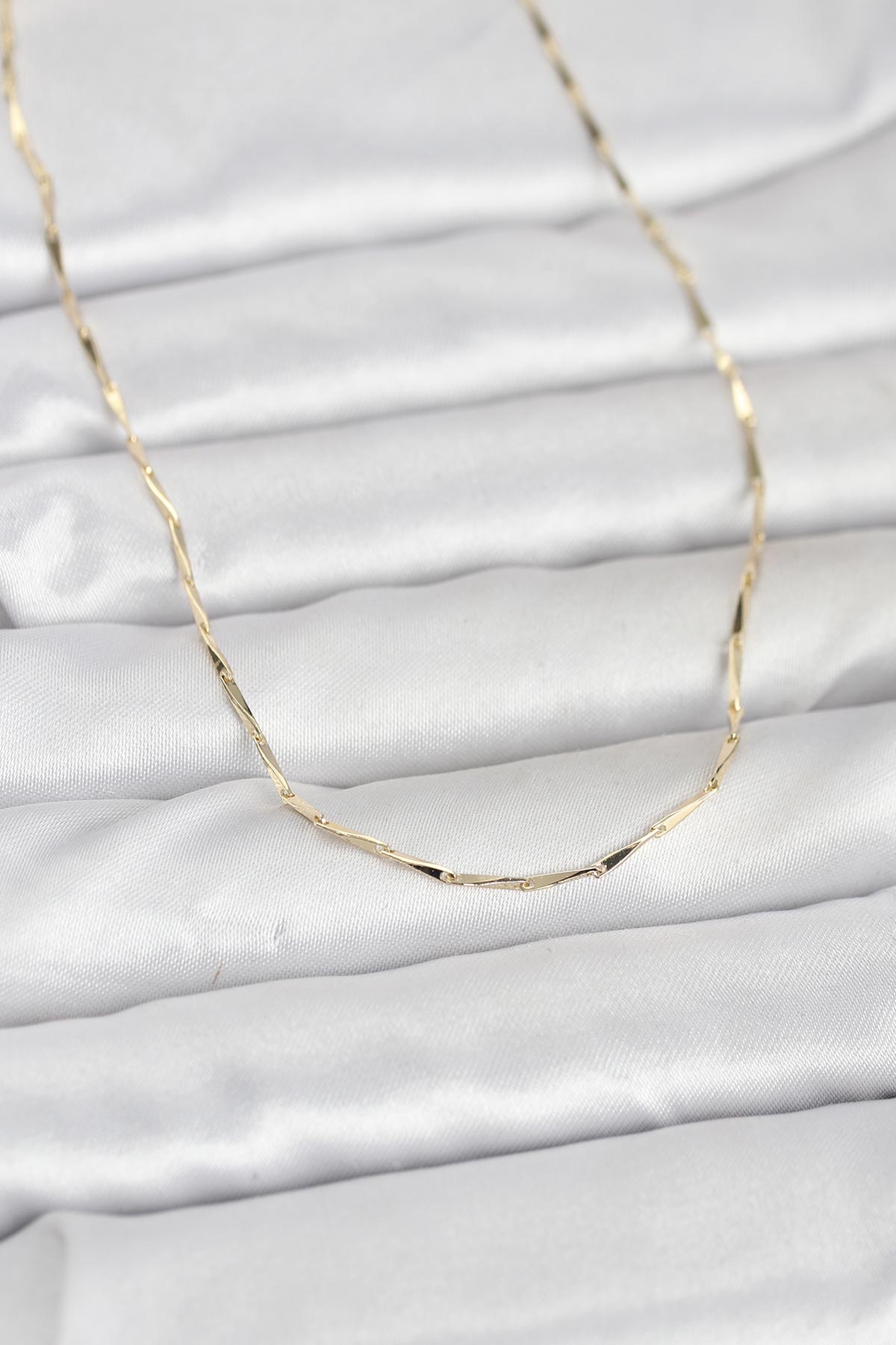 CM 14K Gold Renk Çubuk Kesme Zincir Model 60 cm Kadın Kolye - Lisinya