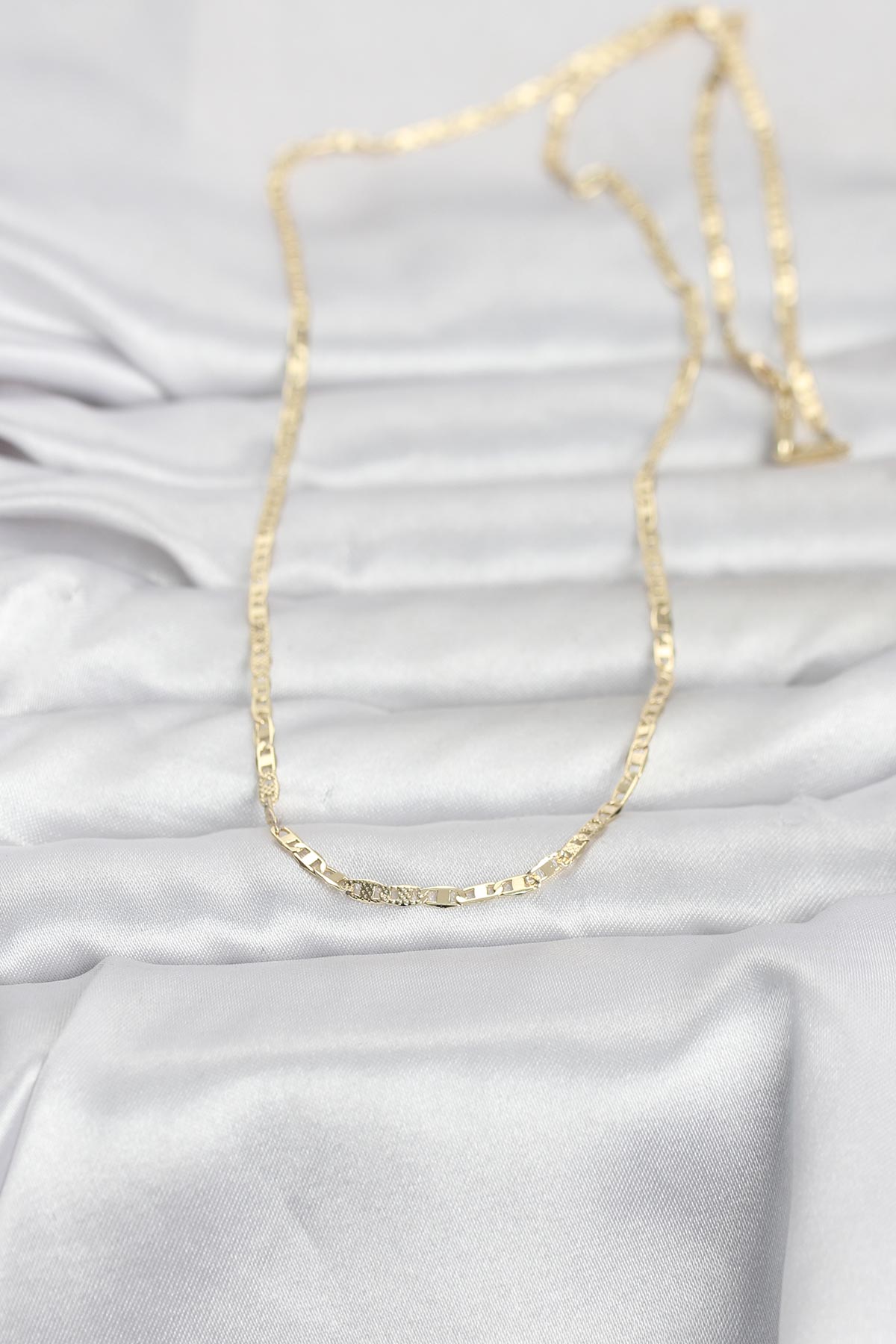 CM 14K Gold Renk Lazerli Yassı Model Zincirli 60 cm Kadın Kolye - Lisinya