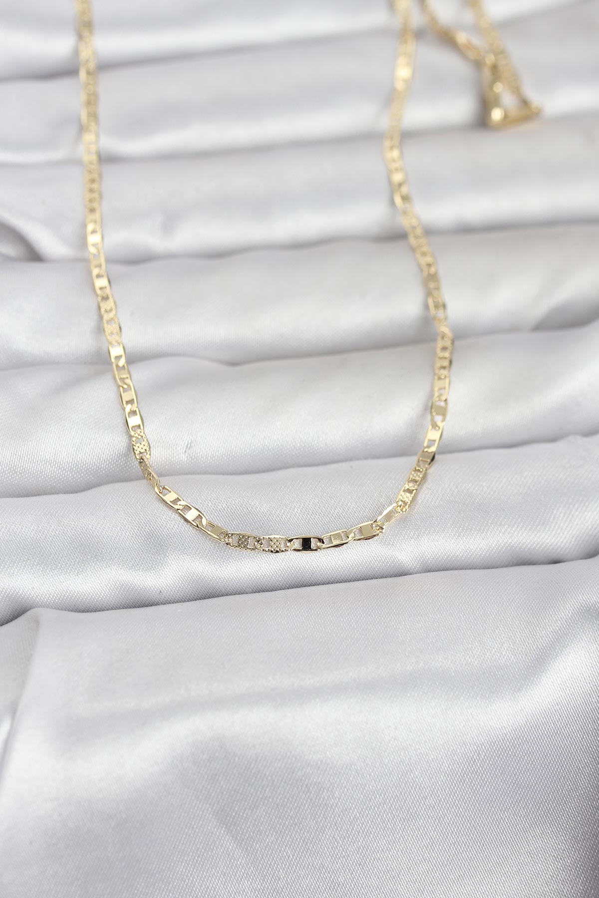 CM 14K Gold Renk Lazerli Yassı Model Zincirli 60 cm Kadın Kolye - Lisinya