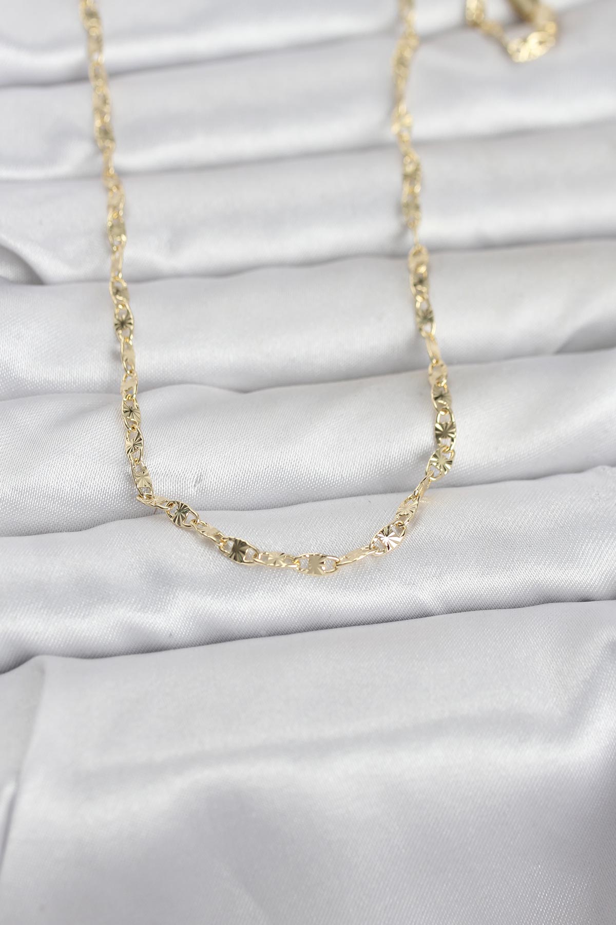 CM 14K Gold Renk Lazerli Gemici Zincir Model 60 cm Kadın Kolye - Lisinya