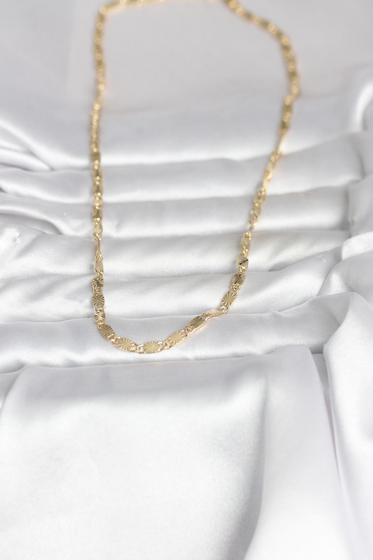 CM 14K Gold Renk Lazer Model 45 cm Kadın Kolye - Lisinya