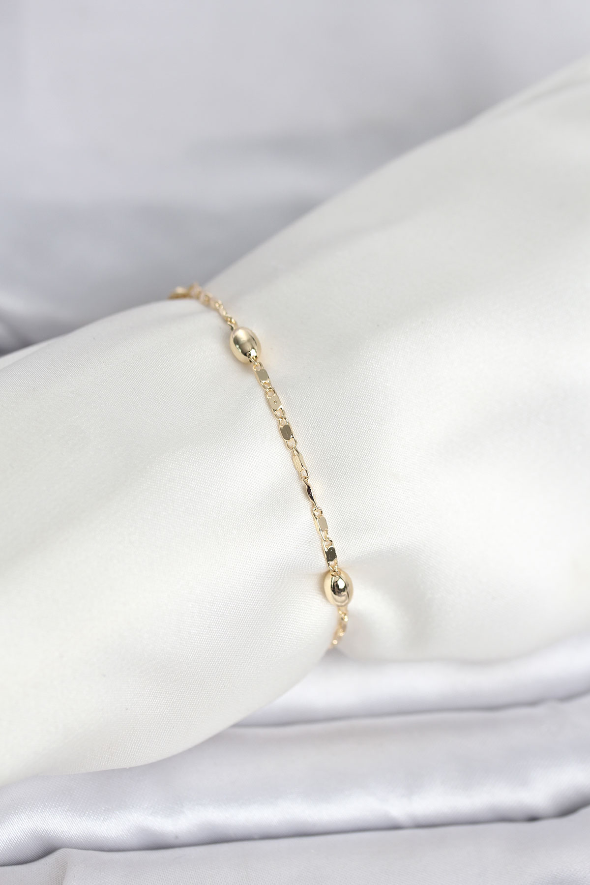 CM 14K Gold Renk Damla Topçuk Model Kadın Bileklik - Lisinya CM 14K Gold Renk Damla Topçuk Model Kadın Bileklik - Lisinya