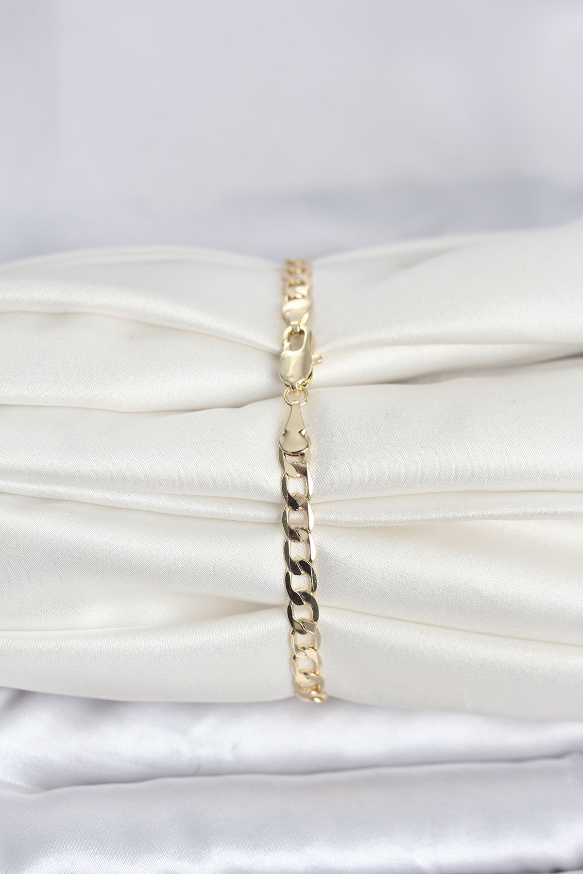 CM 14K Gold Renk Halka Zincir Model Kadın Bileklik - Lisinya CM 14K Gold Renk Halka Zincir Model Kadın Bileklik - Lisinya