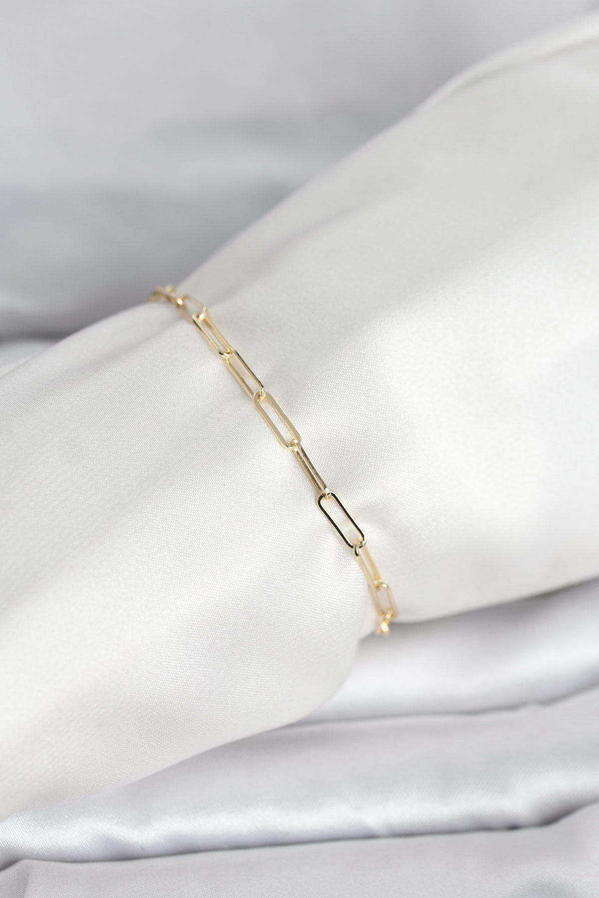 CM 14K Gold Renk Ataç Zincir Model Kadın Bileklik - Lisinya CM 14K Gold Renk Ataç Zincir Model Kadın Bileklik - Lisinya