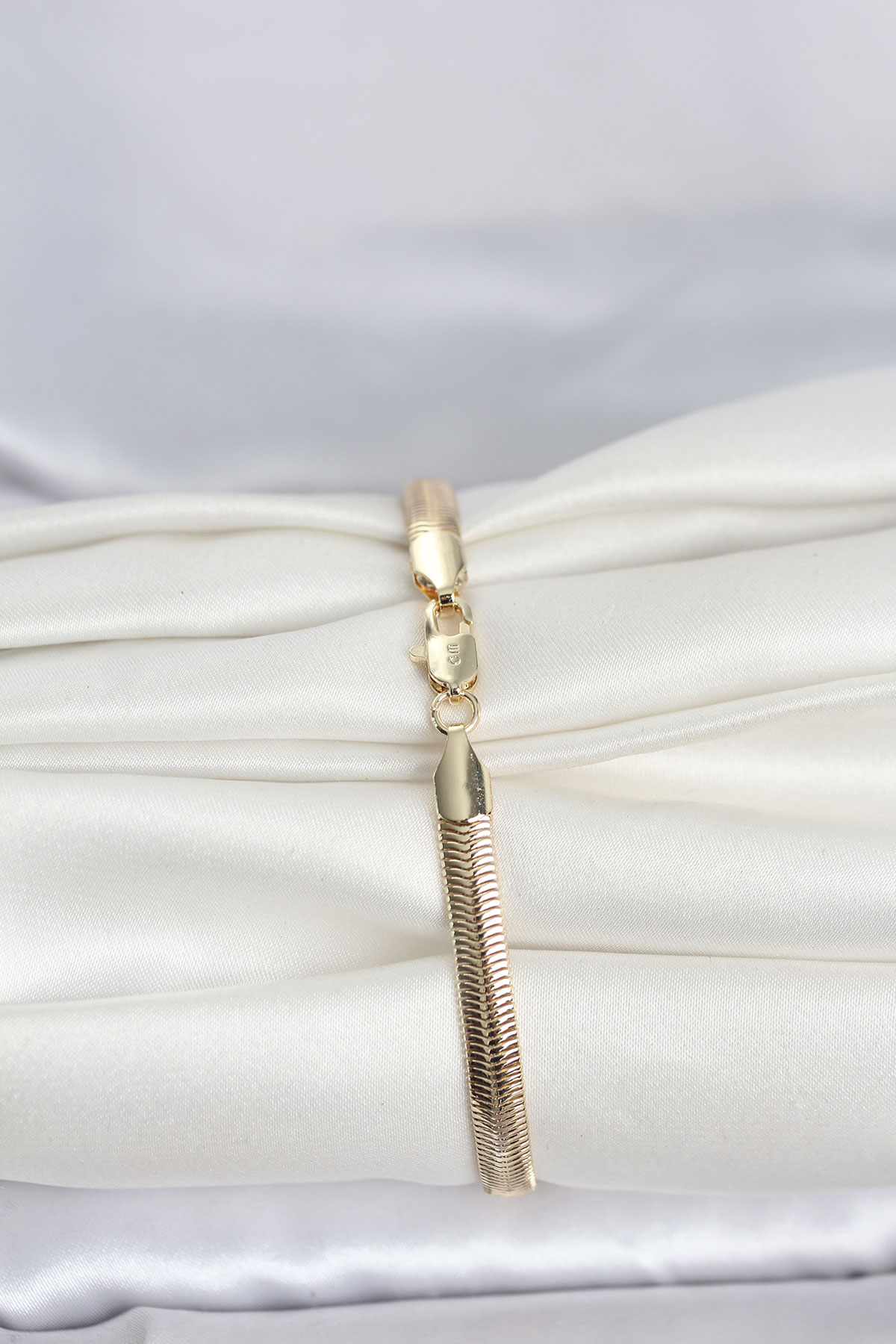 CM 14K Gold Renk Yassı Zincir Yılan Model Kadın Bileklik - Lisinya CM 14K Gold Renk Yassı Zincir Yılan Model Kadın Bileklik - Lisinya