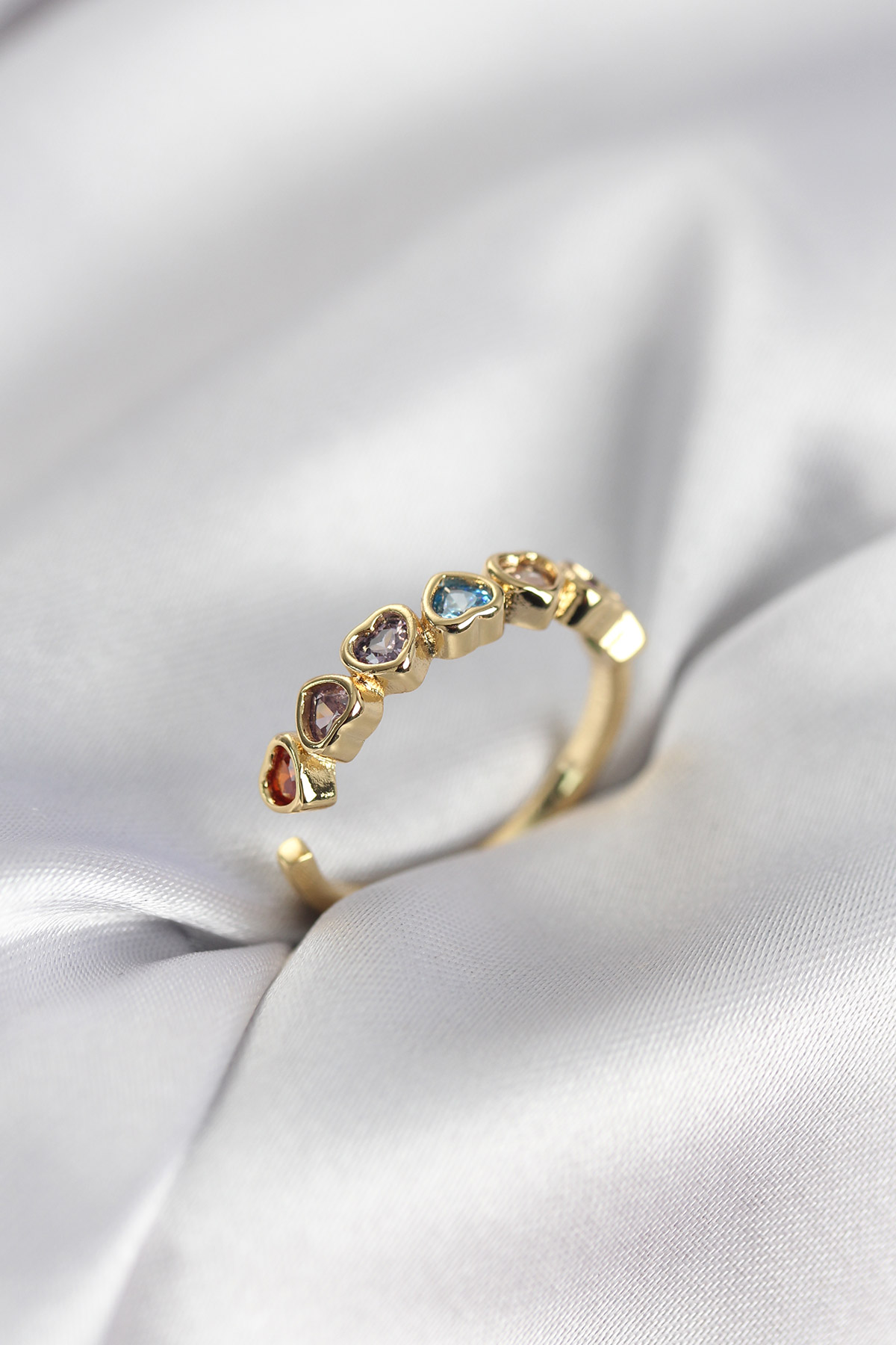 Gold Renk Kalp Model Renkli Zirkon Taşlı Kadın Yüzük - Lisinya