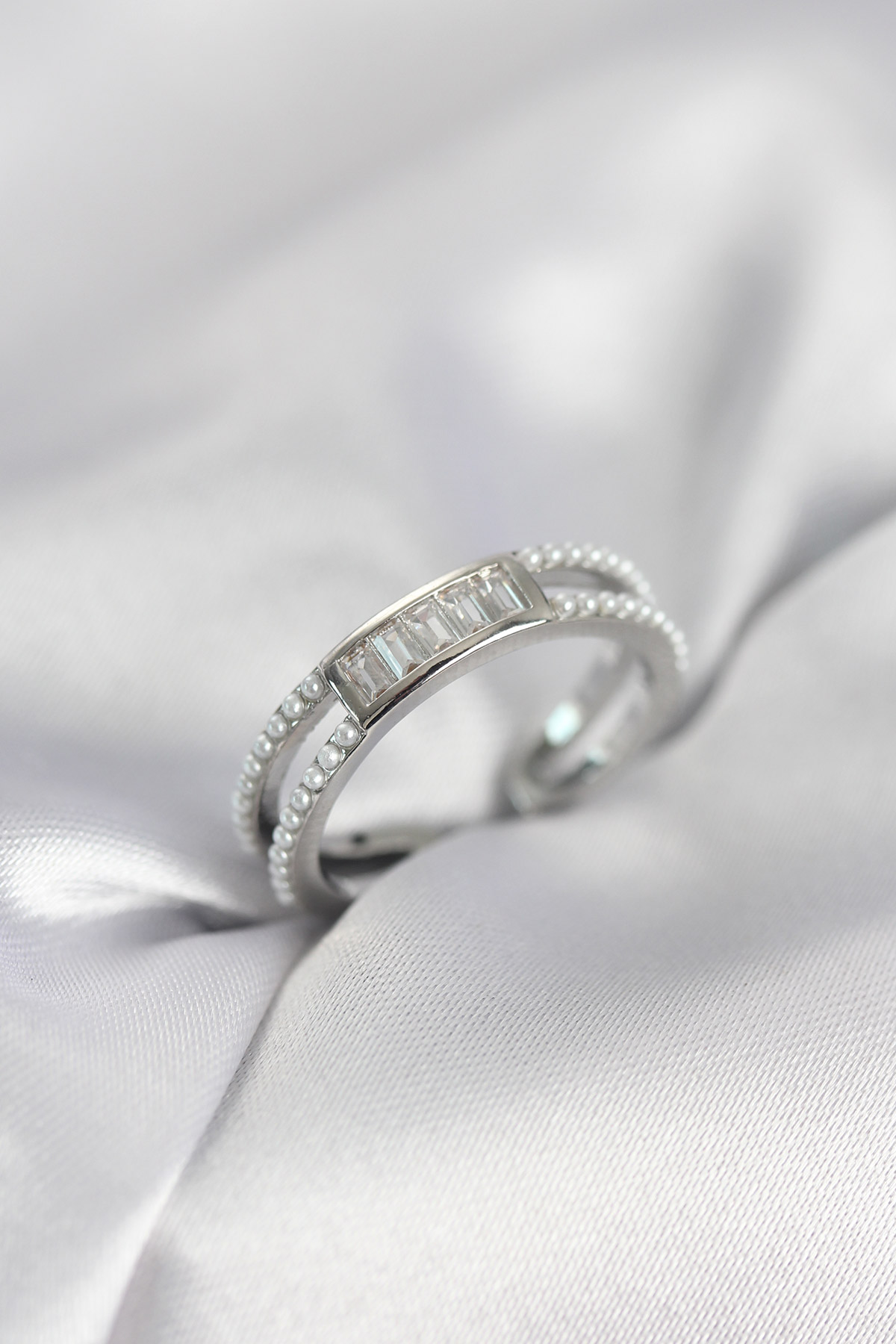 Baget Zirkon Taşlı Gümüş Renk İncili Kadın Yüzük - Lisinya