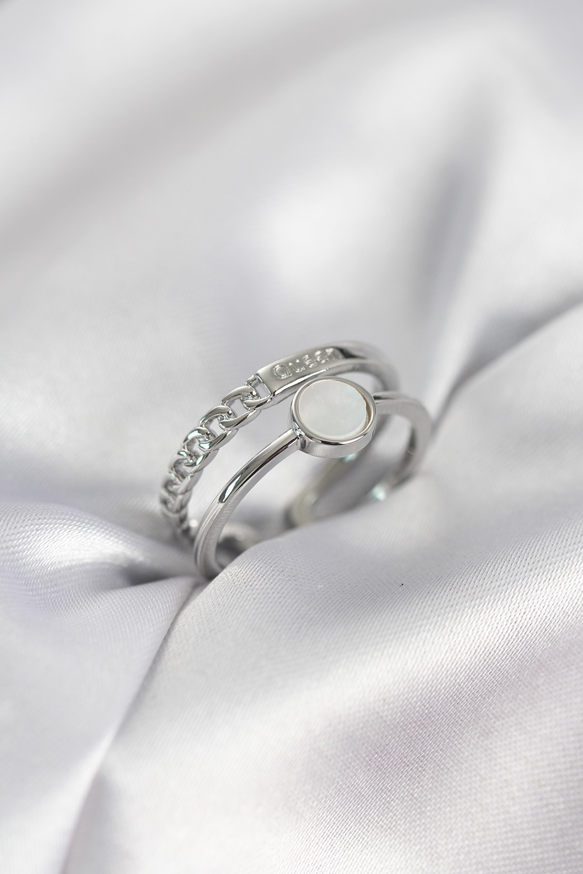 Minimal Queen Yazılı Gümüş Renk Pirinç Kadın Yüzük - Lisinya