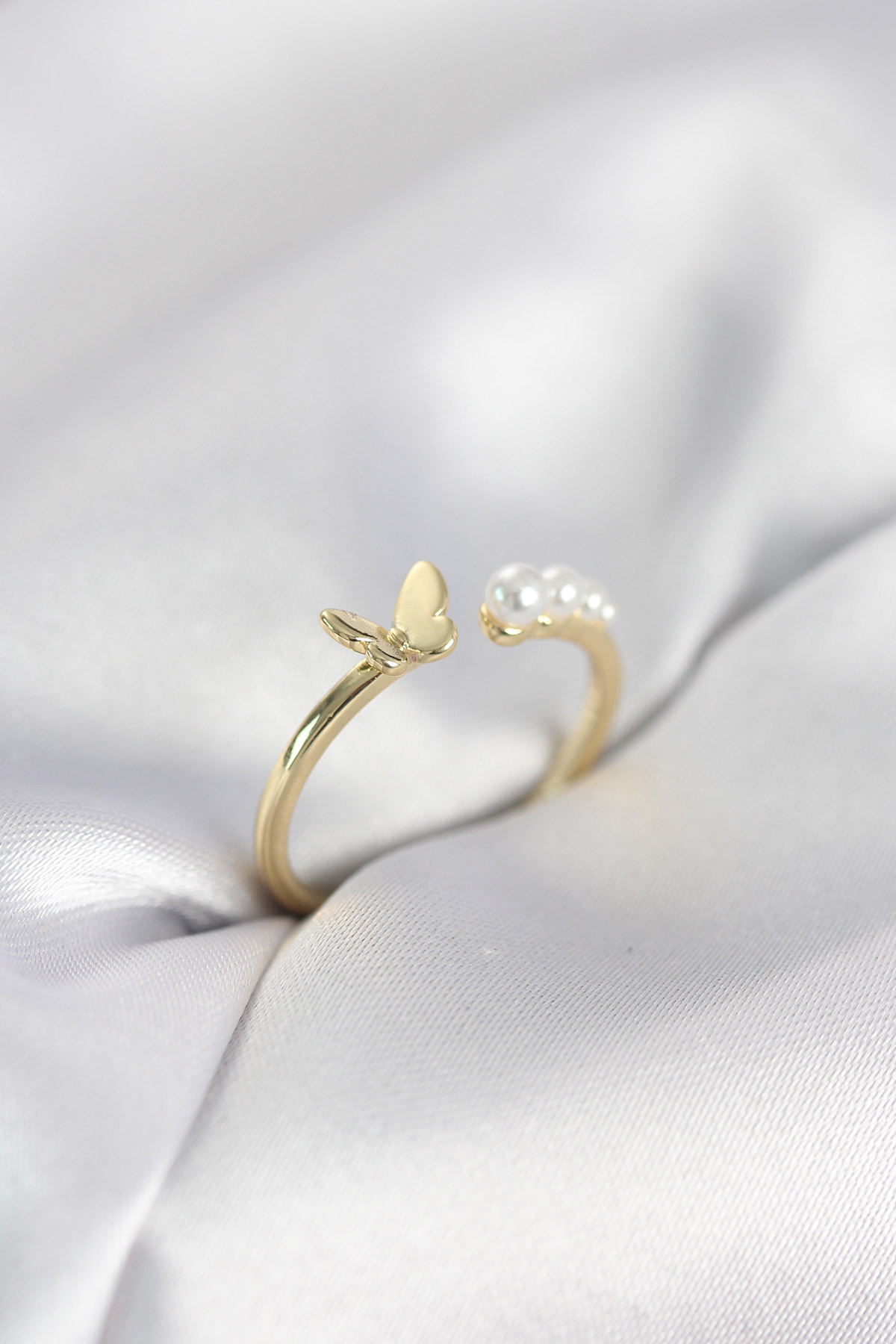 İncili Kelebek Model Gold Renk Pirinç Kadın Yüzük - Lisinya