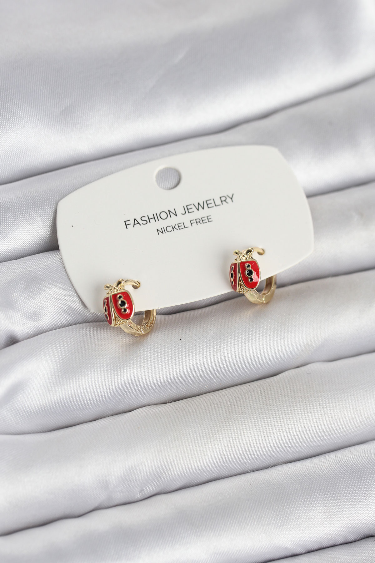 Uğur Böceği Model Gold Renk Pirinç Çocuk Küpe - Lisinya