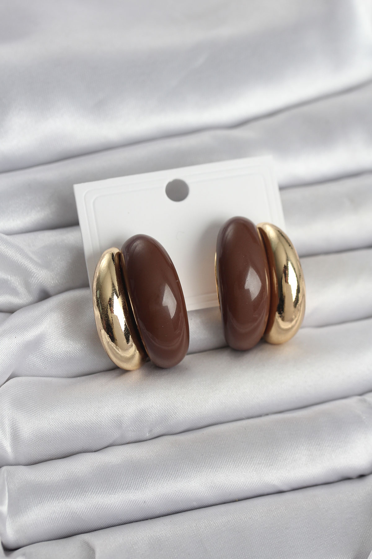 Damla Model Kahverengi Vintage Gold Renk Kadın Küpe - Lisinya