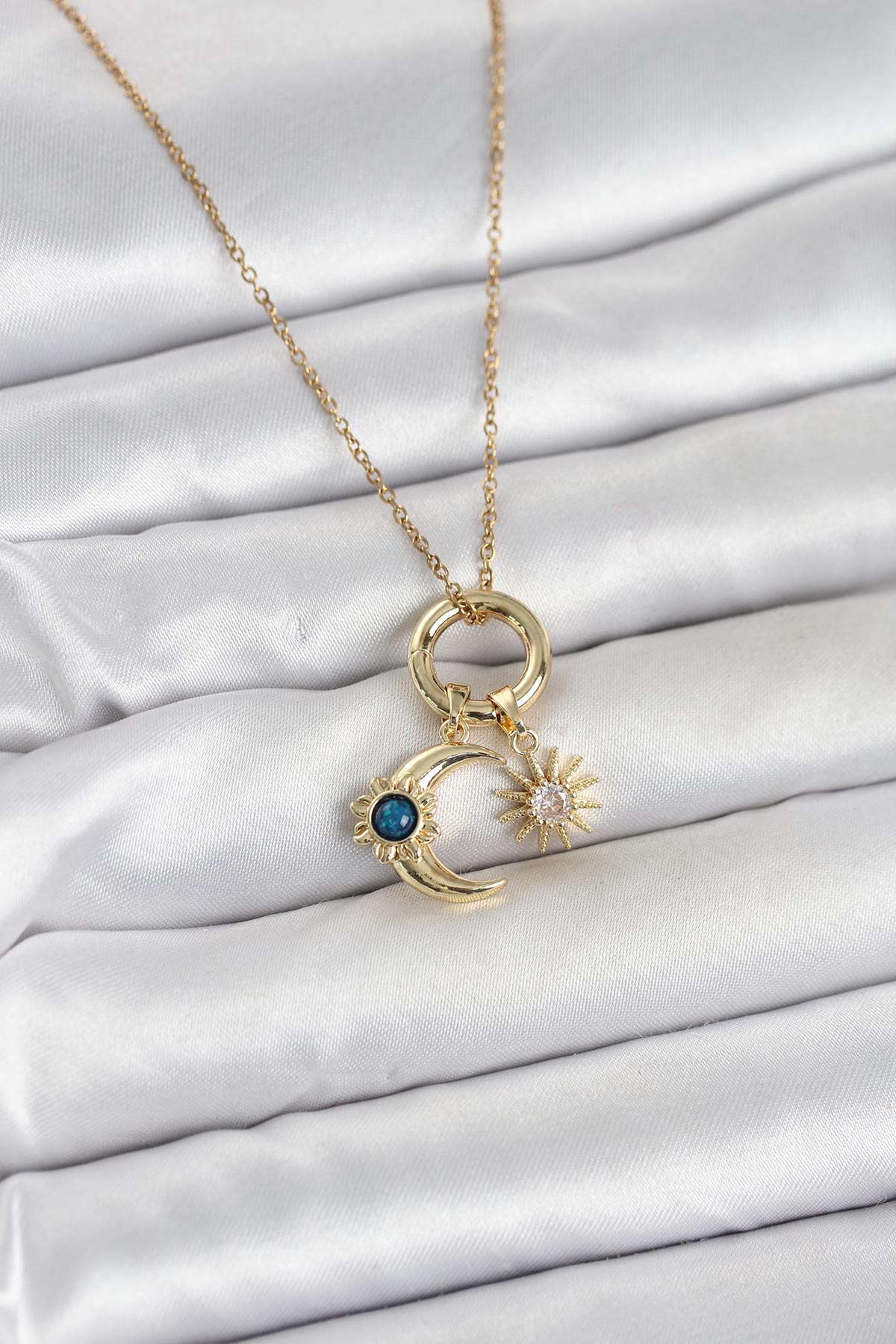 316L Çelik Gold Renk Gece Gündüz Tema Charmlı Kadın Kolye - Lisinya