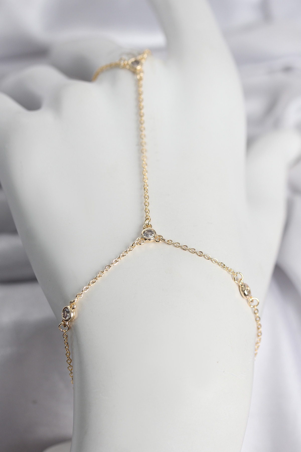 Pirinç Gold Renk Zirkon Taşlı Kadın Şahmeran - Lisinya