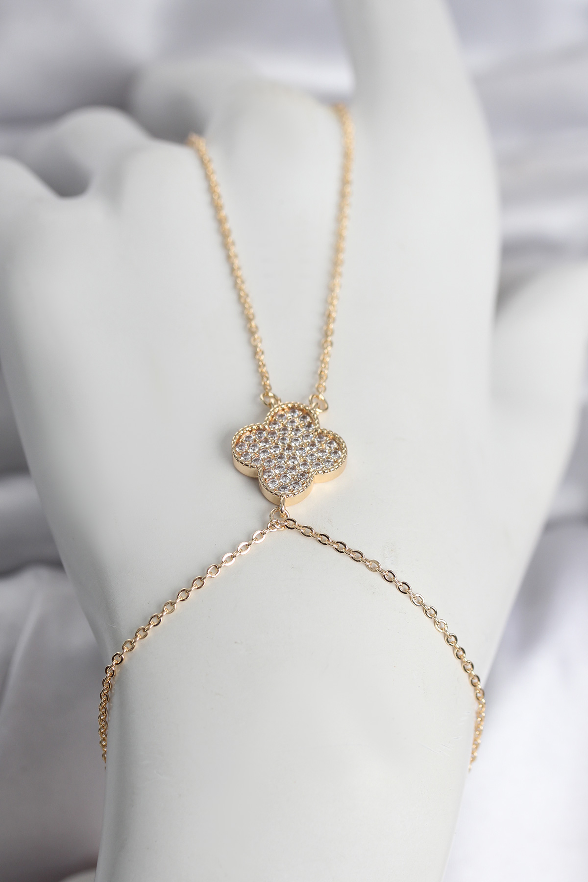 Pirinç Gold Renk Yonca Model Kadın Şahmeran - Lisinya