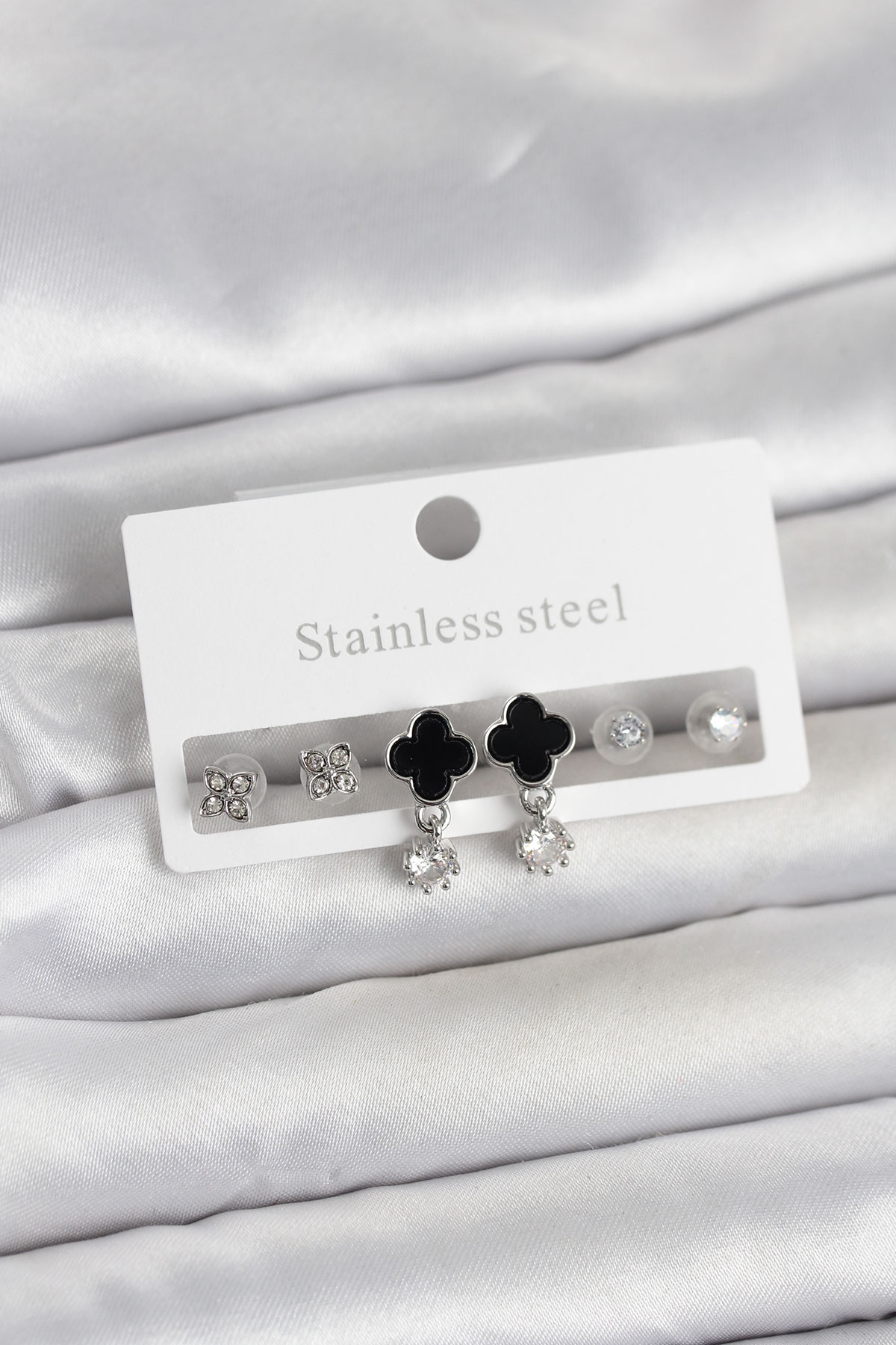 316L Çelik Gümüş Renk Yonca Detaylı Kadın Küpe Seti - Lisinya