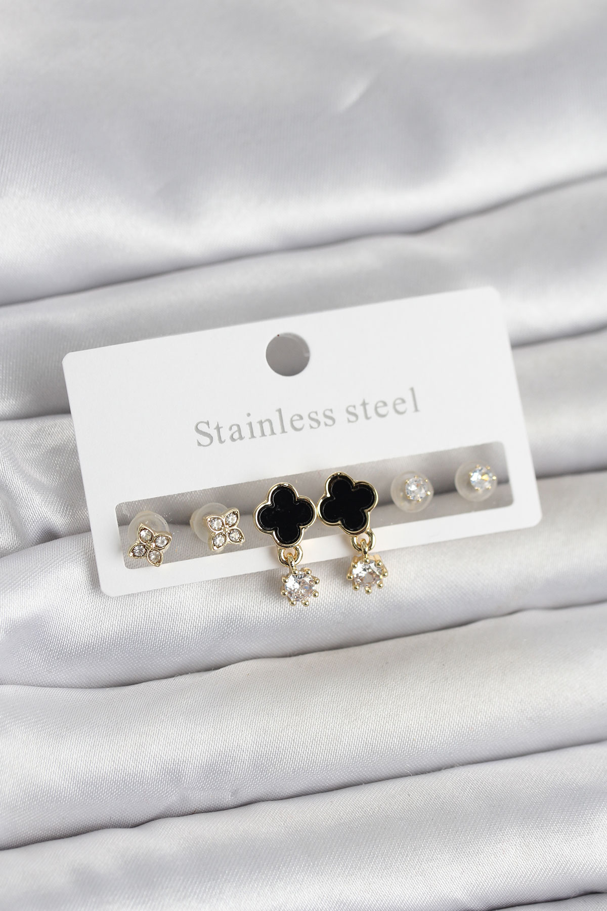 316L Çelik Gold Renk Yonca Detaylı Kadın Küpe Seti - Lisinya