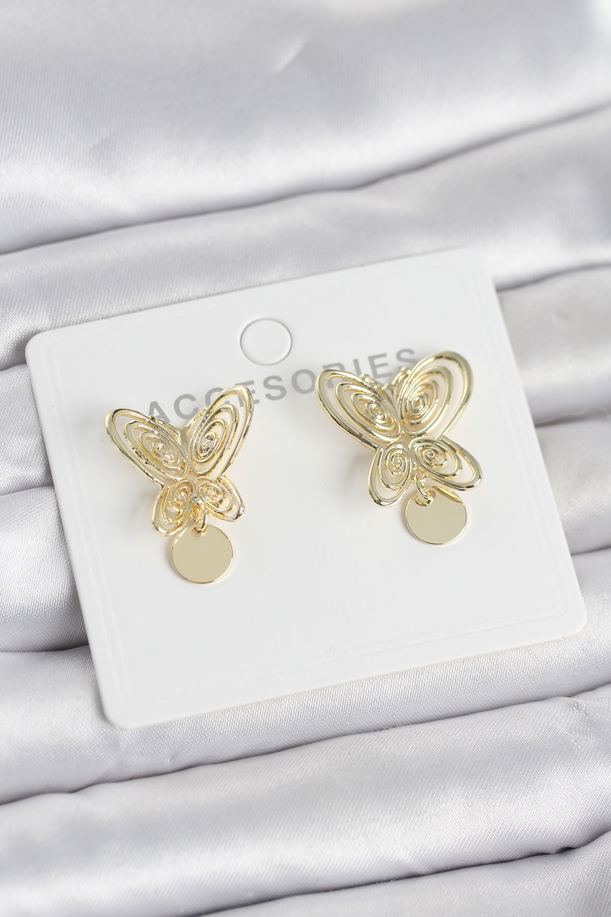 Füsun Küpesi Model Gold Renk Kelebek Model Pirinç Kadın Küpe - Lisinya Füsun Küpesi Model Gold Renk Kelebek Model Pirinç Kadın Küpe - Lisinya