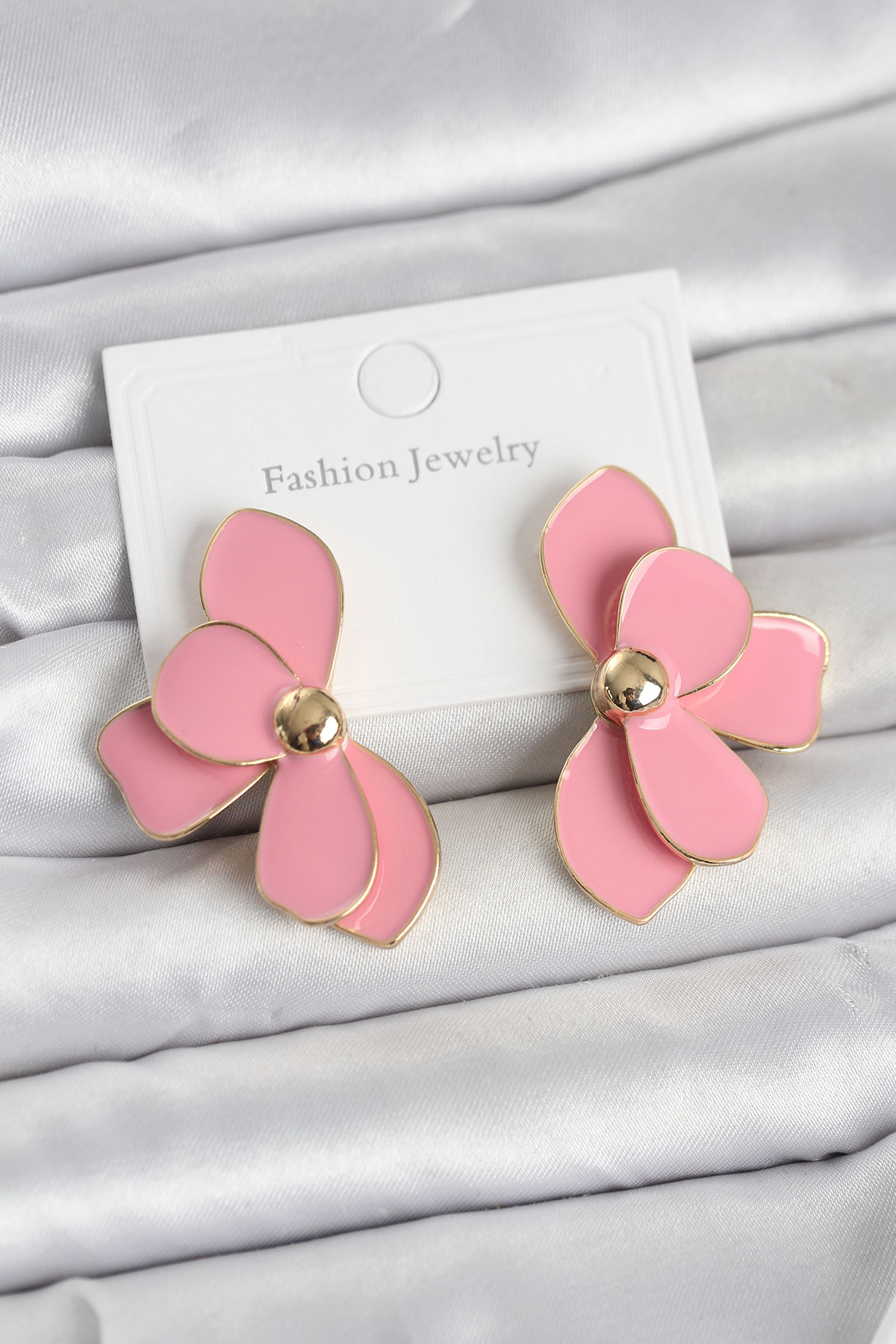 Pembe Mineli Lotus Model Pirinç Kadın Küpe - Lisinya Pembe Mineli Lotus Model Pirinç Kadın Küpe - Lisinya