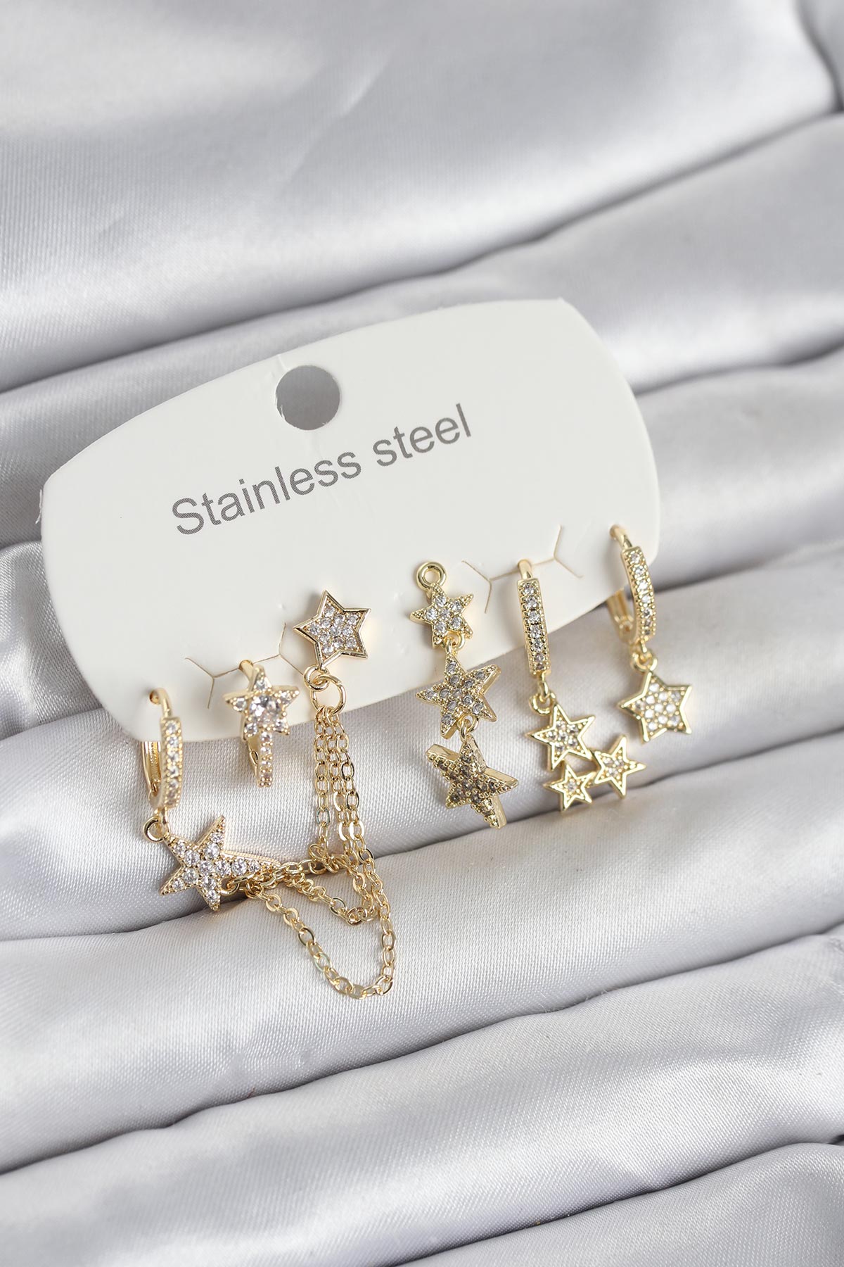 316L Çelik Gold Renk 6'lı Set Zincirli Yıldız Modelli Kadın Küpe - Lisinya 316L Çelik Gold Renk 6'lı Set Zincirli Yıldız Modelli Kadın Küpe - Lisinya