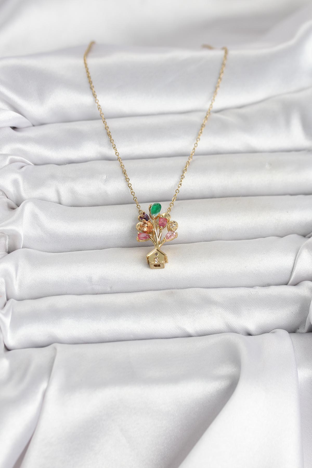 316L Çelik Zincir Gold Renk Uçan Balon Ev Figür Kadın Kolye - Lisinya