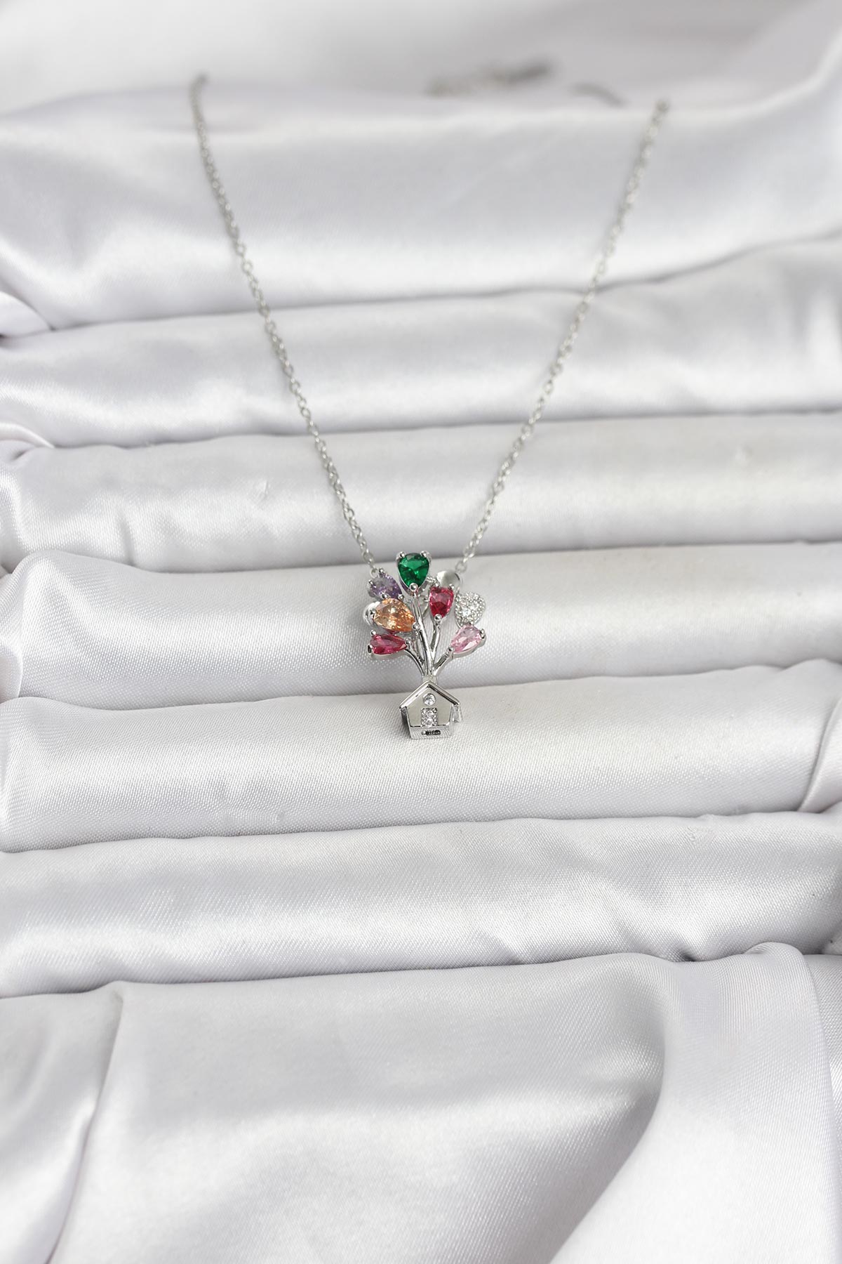 316L Çelik Zincir Gümüş Renk Uçan Balon Ev Figür Kadın Kolye - Lisinya