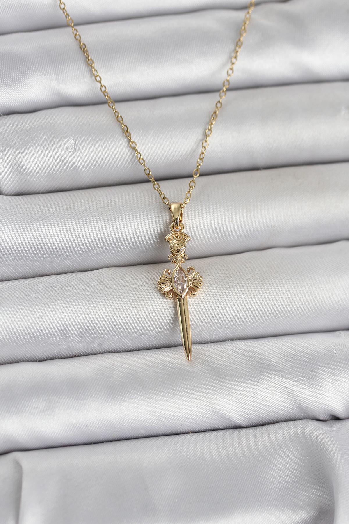 316L Çelik Zincir Gold Renk Kılıç Model Kadın Kolye - Lisinya