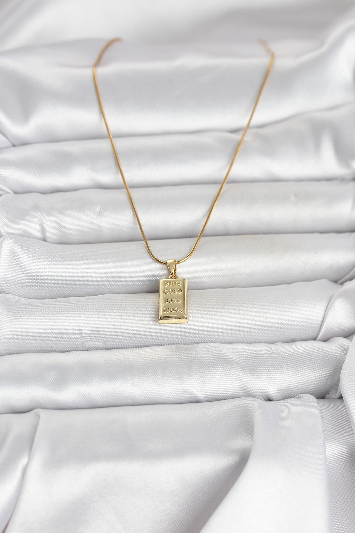 316L Çelik Zincir Gold Renk Külçe Altın Model Kadın Kolye - Lisinya