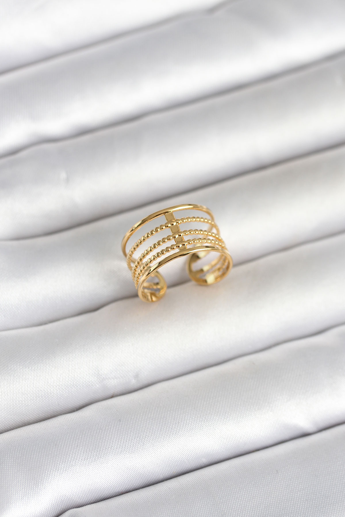 316L Çelik Gold Renk Vintage Model Kadın Yüzük - Lisinya 316L Çelik Gold Renk Vintage Model Kadın Yüzük - Lisinya