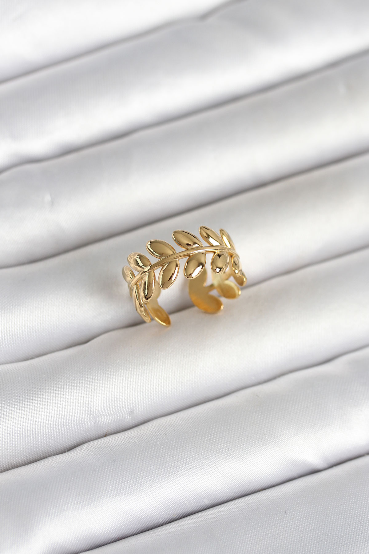 316L Çelik Gold Renk Başak Form Kadın Yüzük - Lisinya 316L Çelik Gold Renk Başak Form Kadın Yüzük - Lisinya