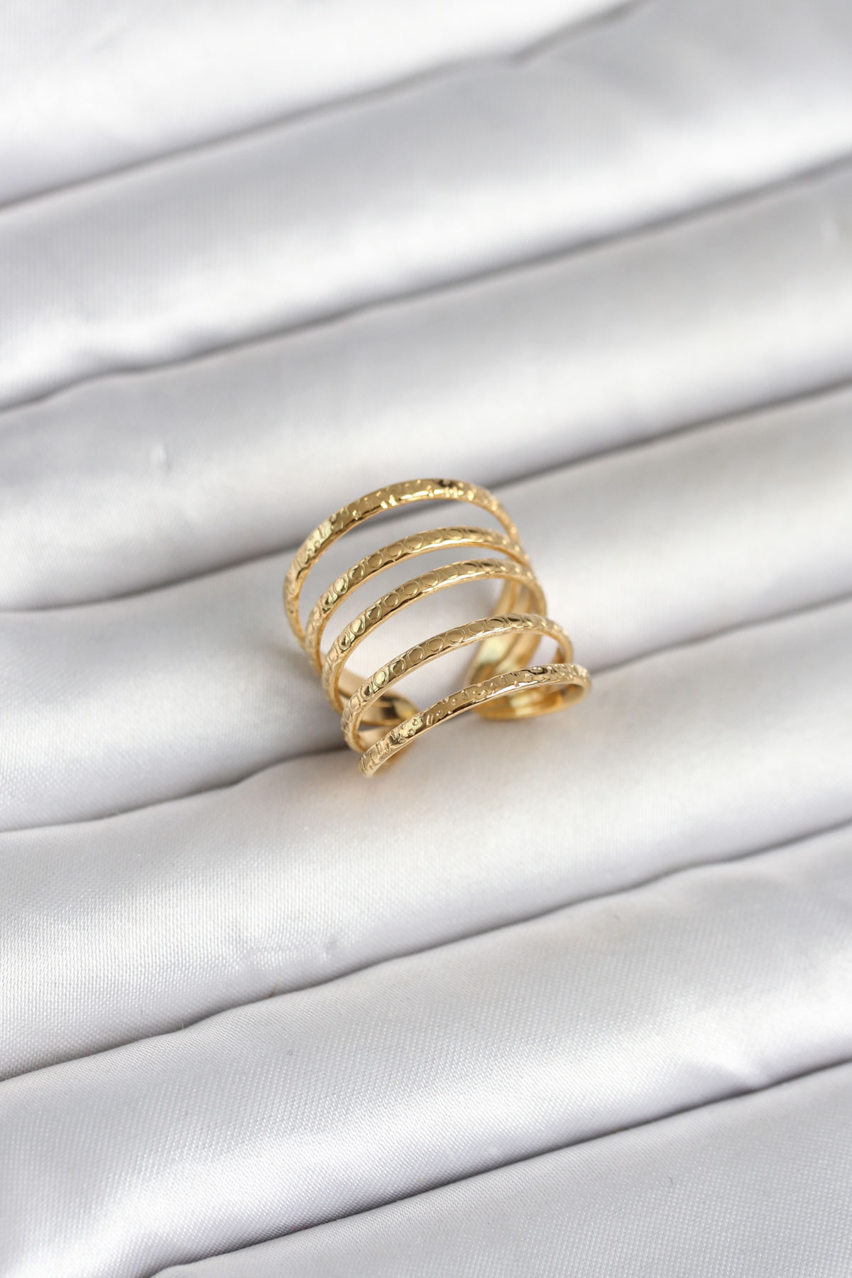 316L Çelik Gold Renk Sıralı Model Kadın Yüzük - Lisinya 316L Çelik Gold Renk Sıralı Model Kadın Yüzük - Lisinya