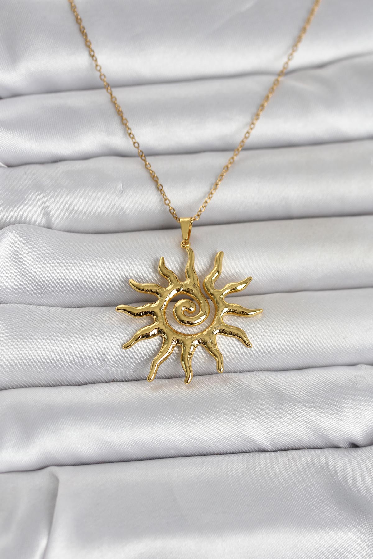 316L Çelik Gold Renk Bohem Güneş Model Kadın Kolye - Lisinya 316L Çelik Gold Renk Bohem Güneş Model Kadın Kolye - Lisinya