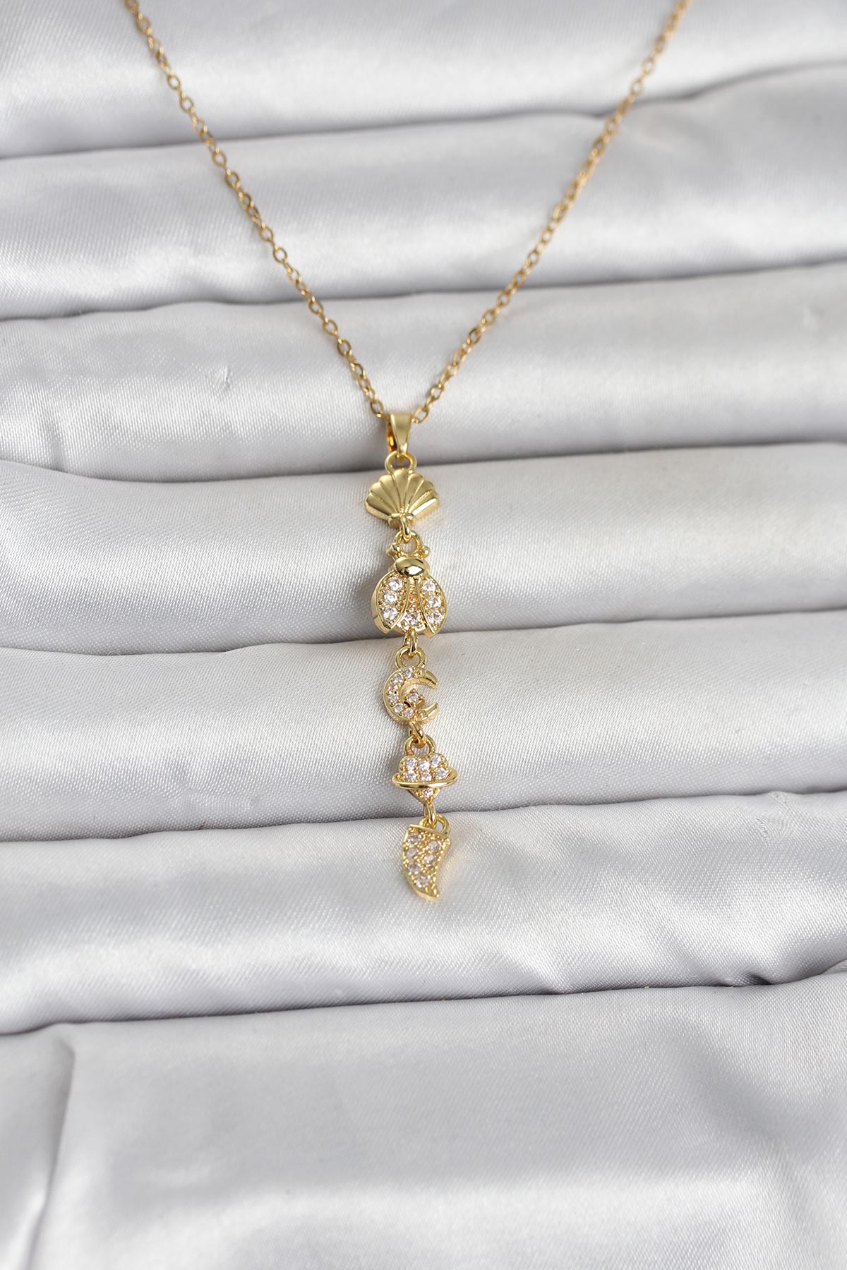 316L Çelik Gold Renk Deniz Temalı Y Model Zirkon Taşlı Kadın Kolye - Lisinya 316L Çelik Gold Renk Deniz Temalı Y Model Zirkon Taşlı Kadın Kolye - Lisinya