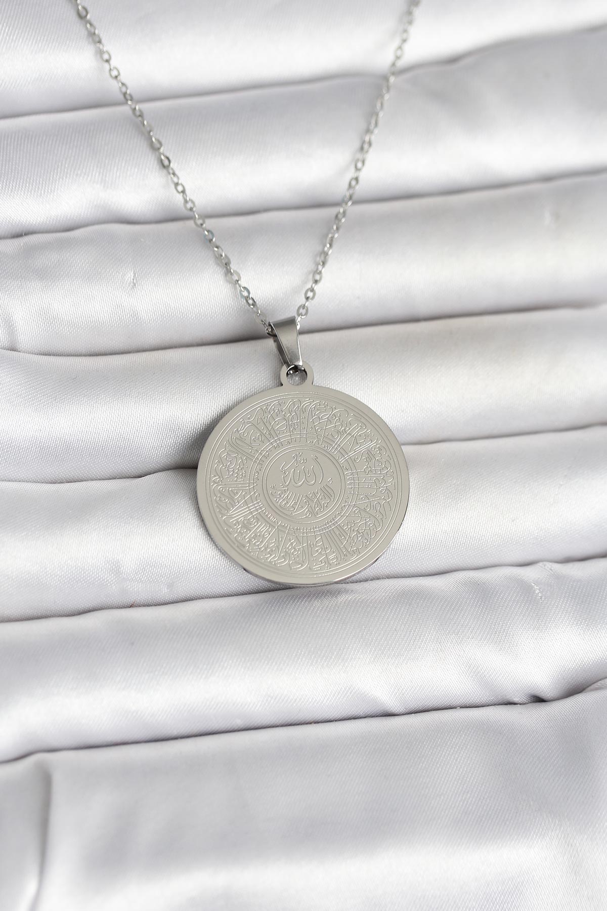 316L Çelik Gümüş Renk Ayetel Kürsi Yazılı Kolye - Lisinya