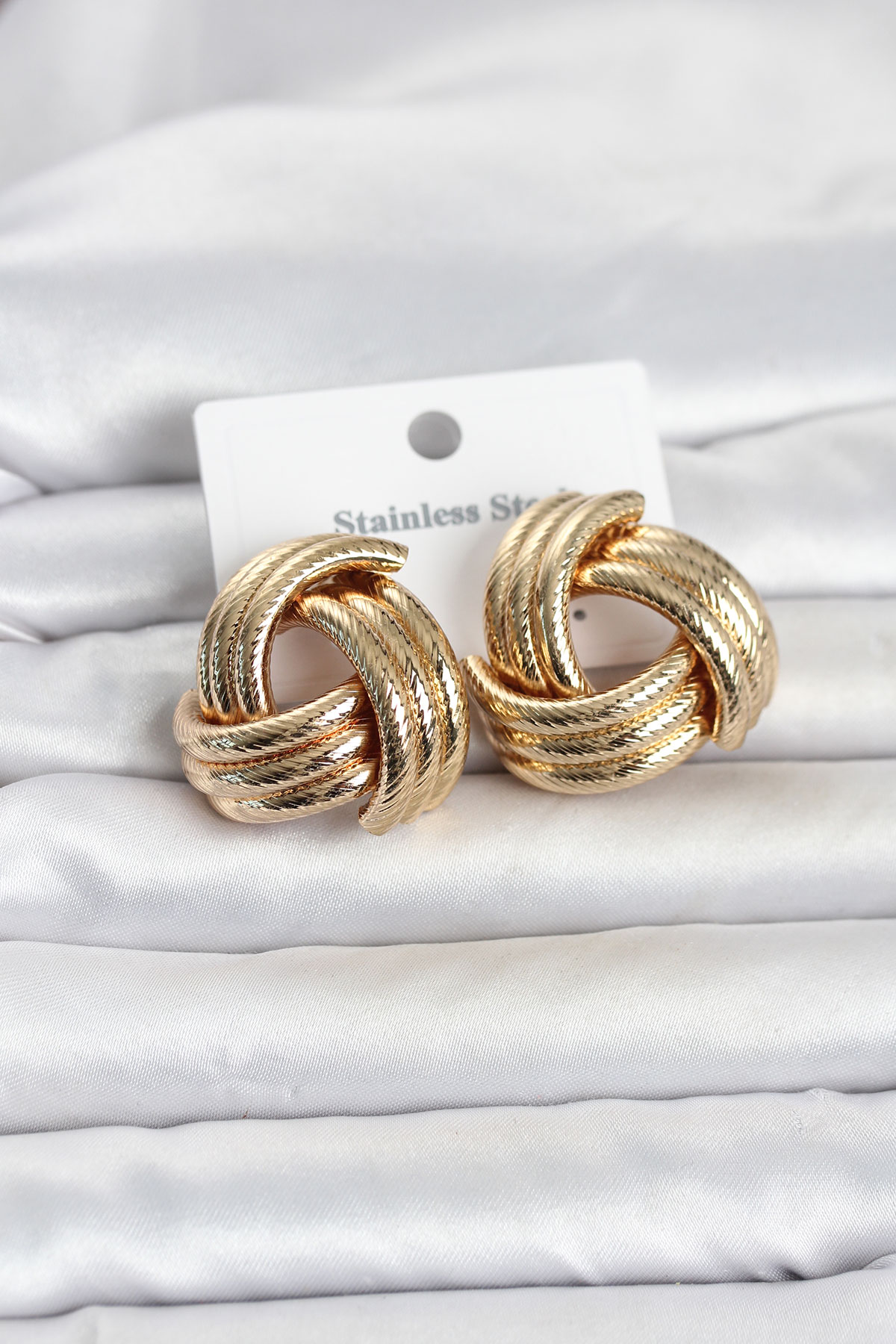 316L Çelik Gold Renk Sarmal Model Kadın Küpe - Lisinya 316L Çelik Gold Renk Sarmal Model Kadın Küpe - Lisinya