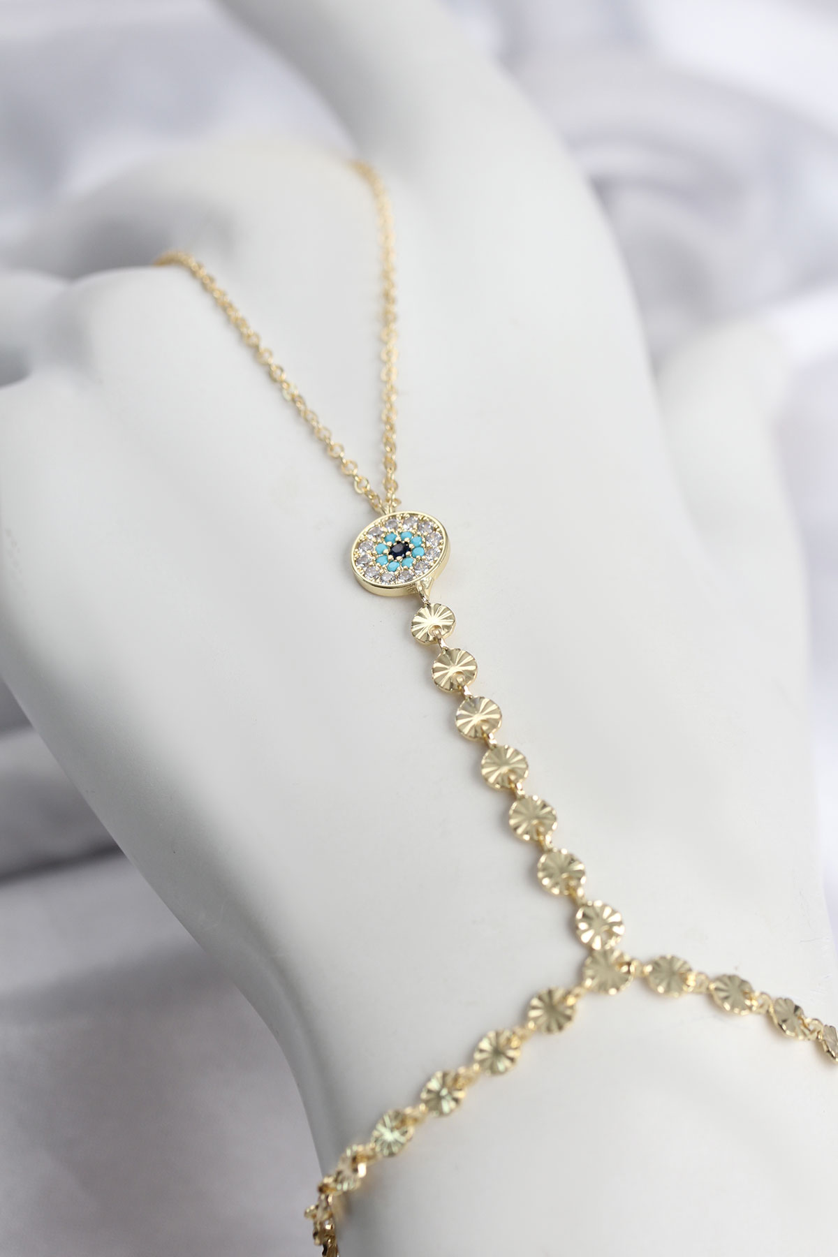 Gold Renk Pirinç Zirkon Taşlı Nazar Model Şahmeran - Lisinya Gold Renk Pirinç Zirkon Taşlı Nazar Model Şahmeran - Lisinya
