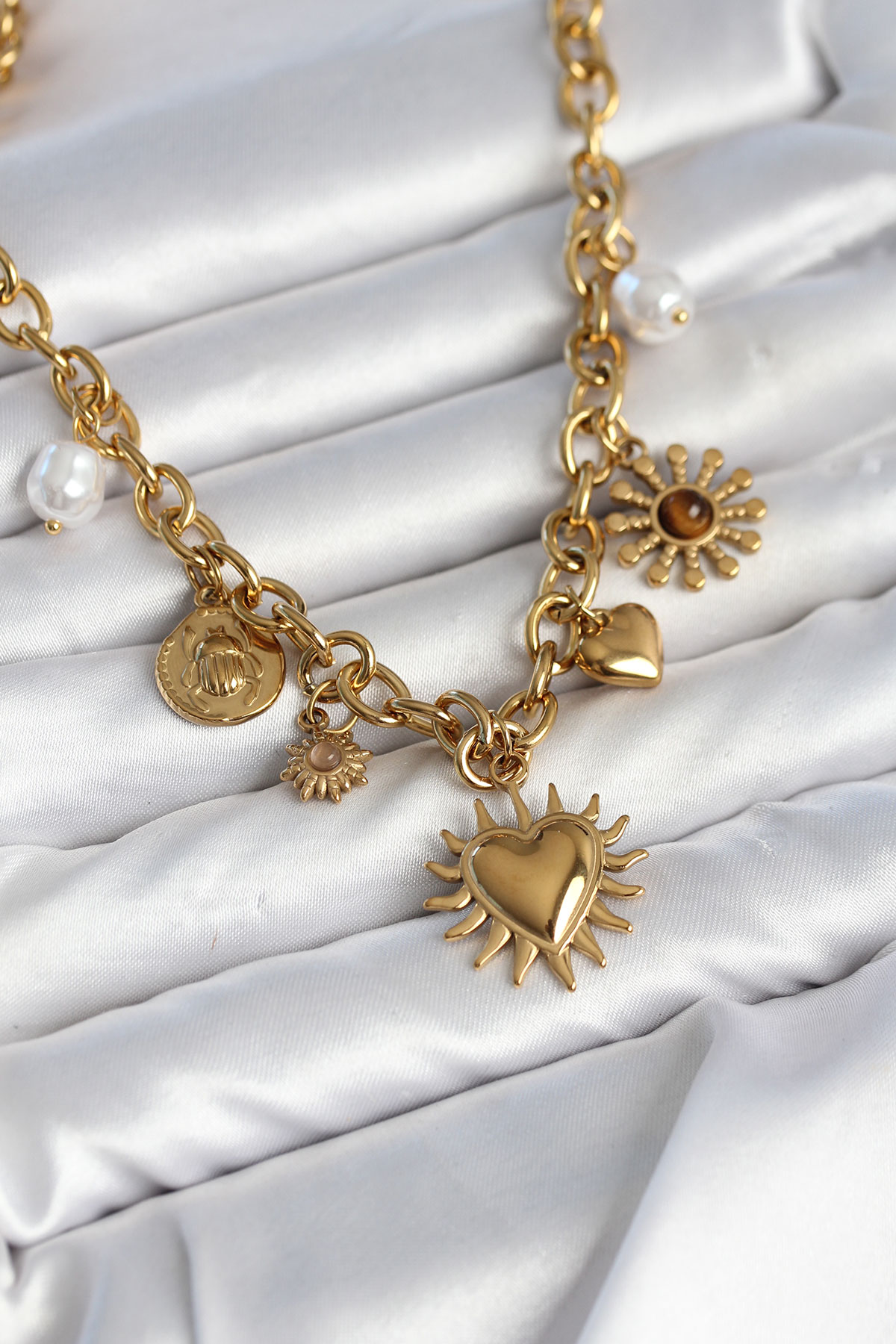 316L Çelik Gold Renk Charmlı Model Kadın Kolye - Lisinya 316L Çelik Gold Renk Charmlı Model Kadın Kolye - Lisinya