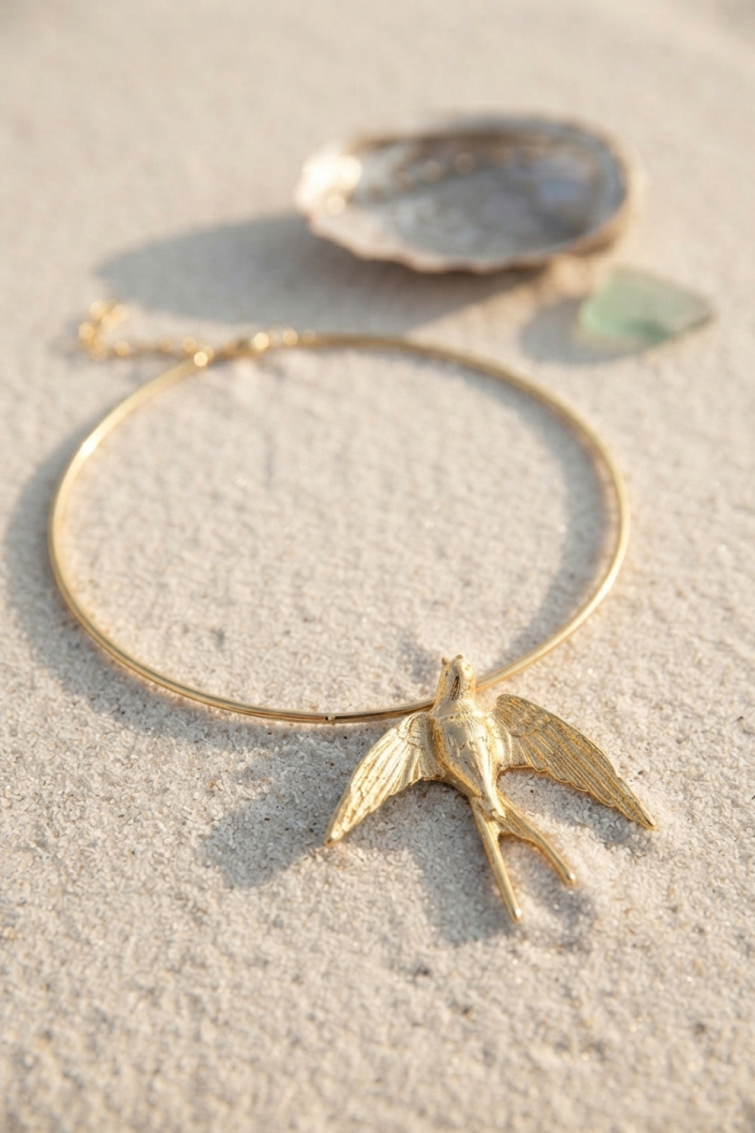 Kırlangıç Model Gold Renk Choker Kadın Kolye - Lisinya Kırlangıç Model Gold Renk Choker Kadın Kolye - Lisinya