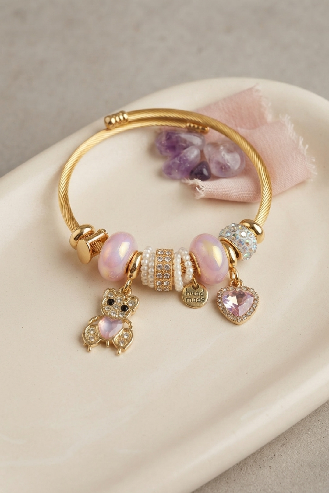 Pembe Renk Teddy Bear Model Gold Charmlı Bileklik - Lisinya Pembe Renk Teddy Bear Model Gold Charmlı Bileklik - Lisinya