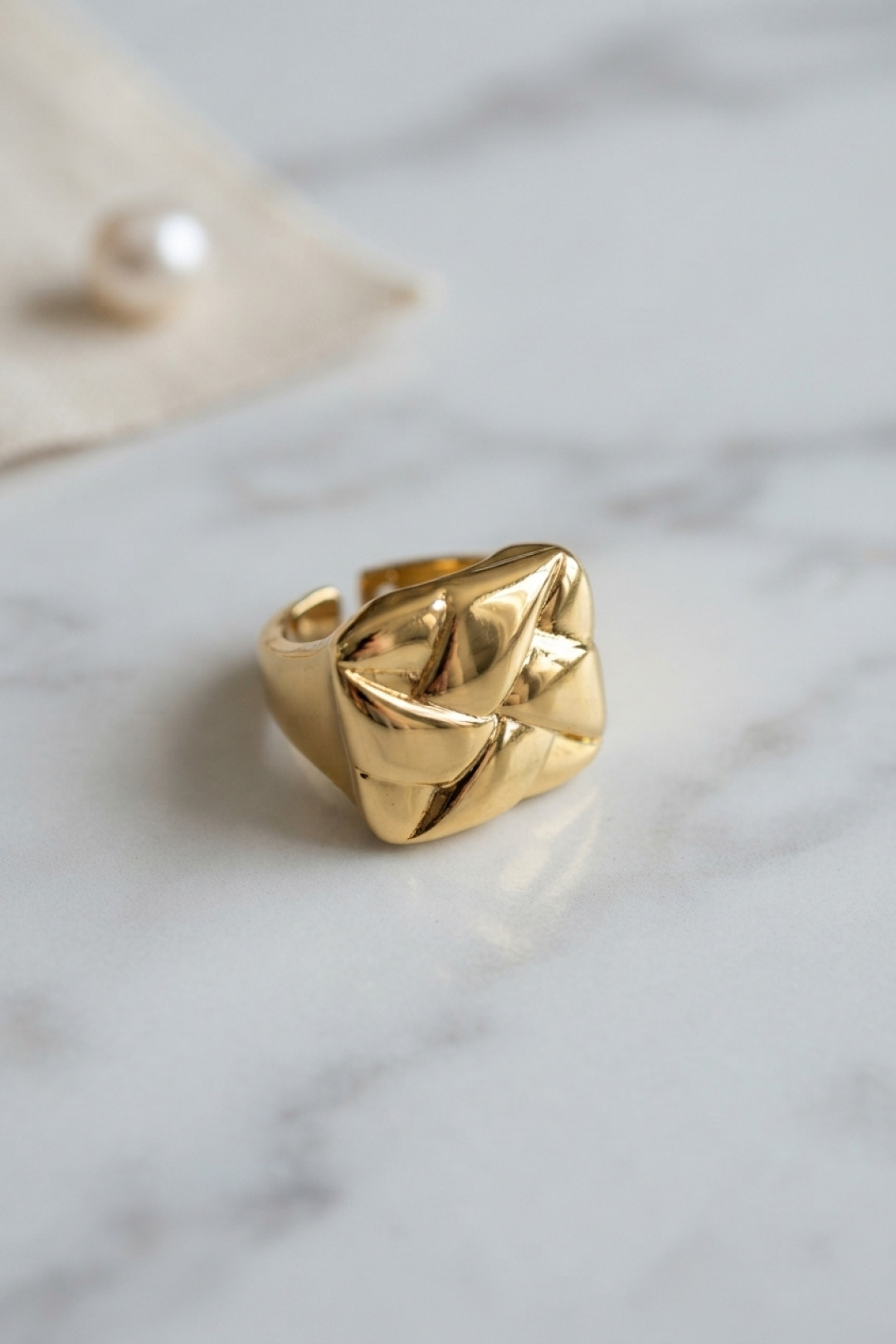 Geometrik Origami Tasarımlı Ayarlanabilir Gold Renk Yüzük - Lisinya
