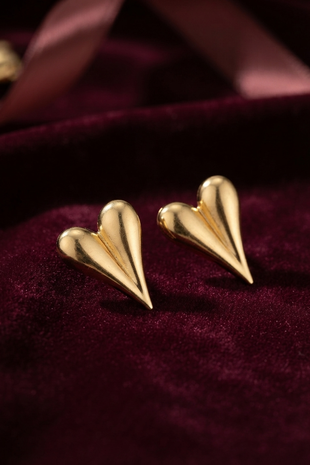 316L Çelik Gold Renk Kalp Model Küpe - Lisinya