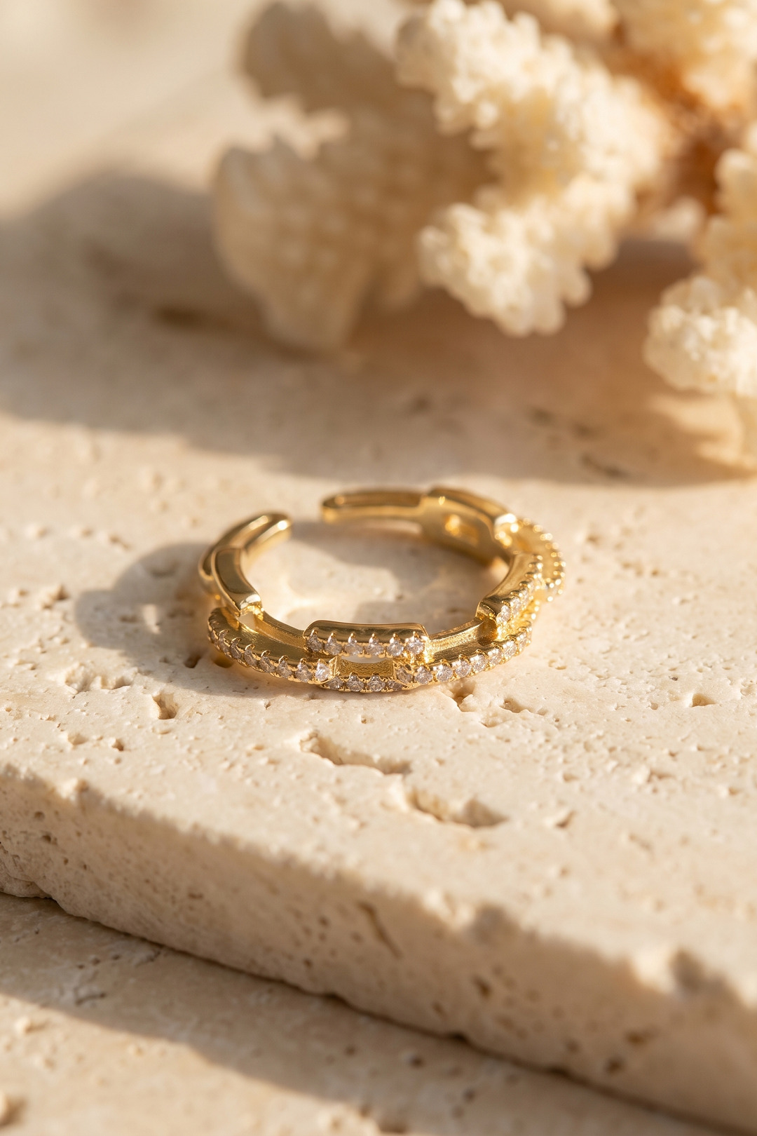 Gold Renk Zirkon Taşlı Zincir Model Kadın Yüzük - Lisinya Gold Renk Zirkon Taşlı Zincir Model Kadın Yüzük - Lisinya